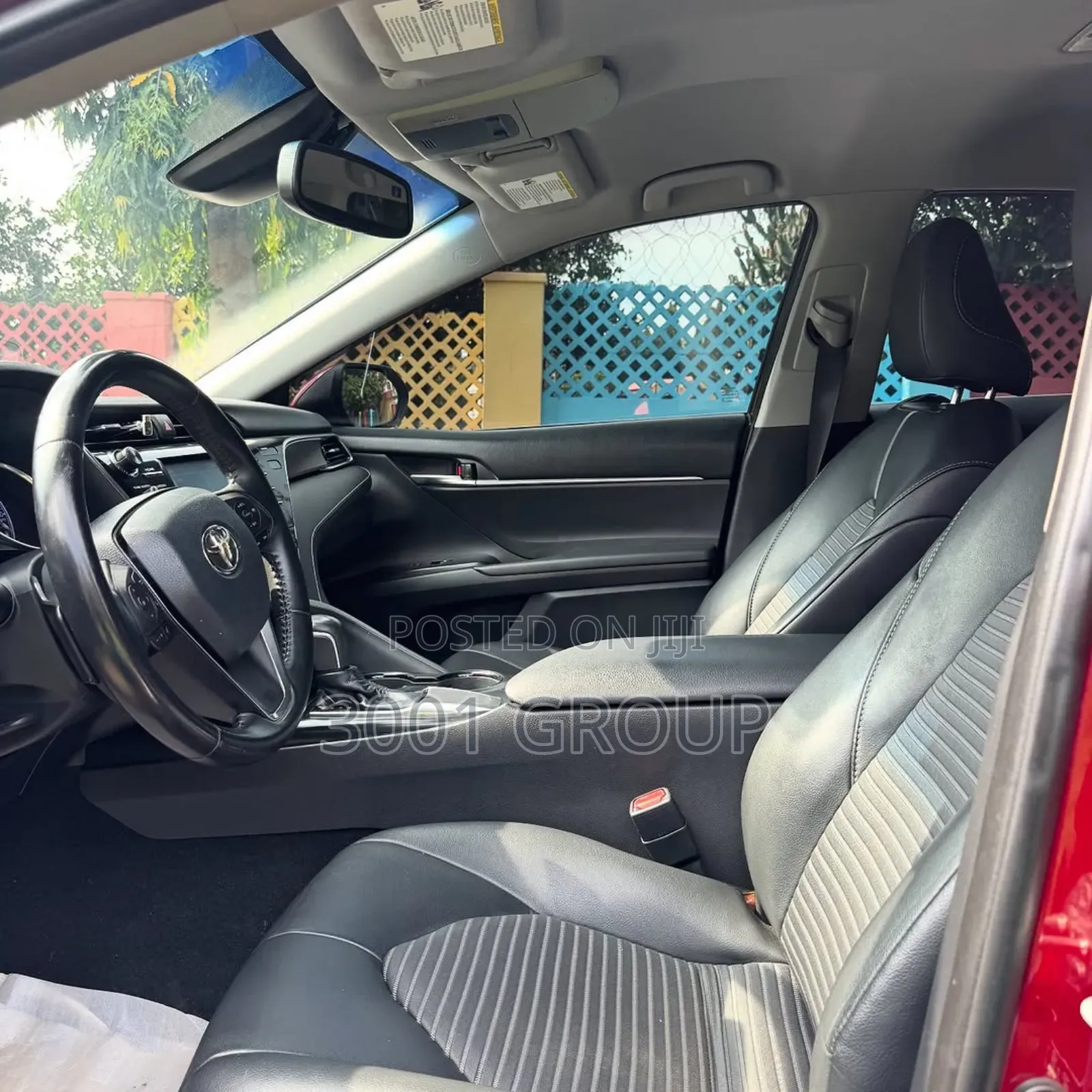 Toyota Camry SE (2.5L 4cyl 8A) 2019 Burgundy