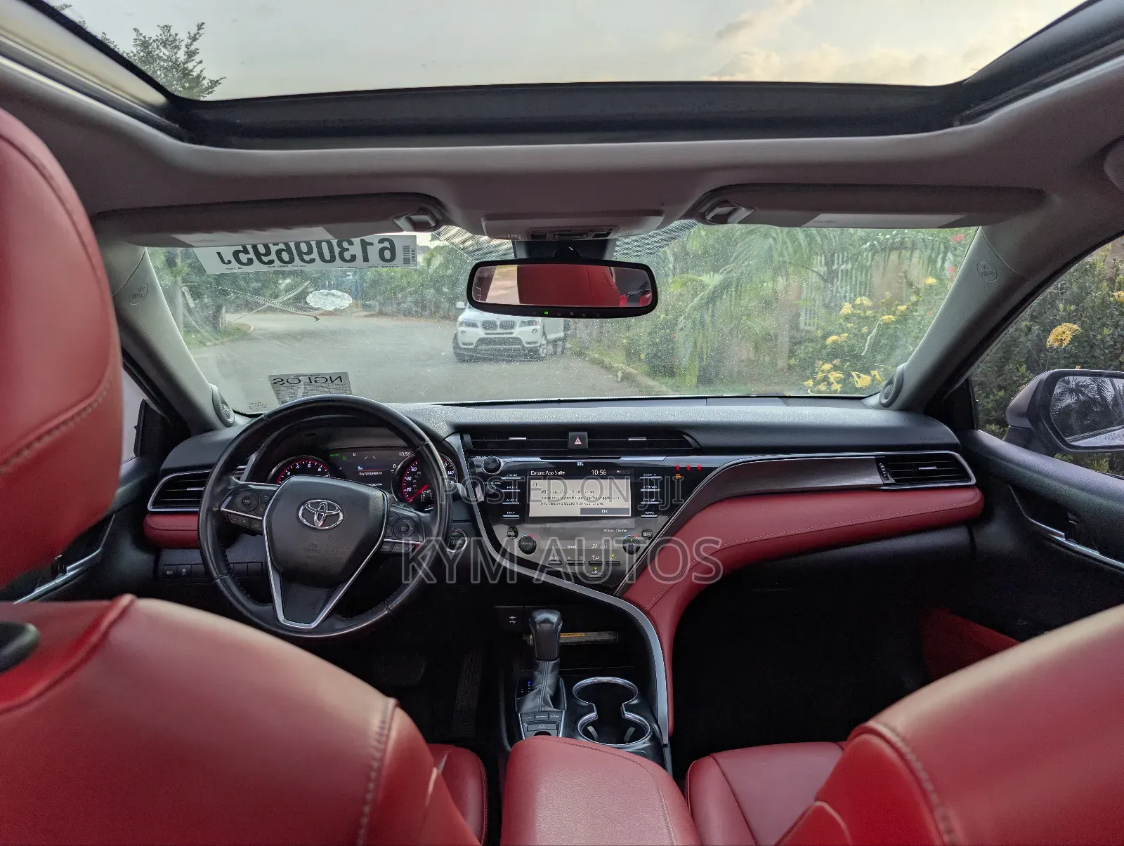 Toyota Camry XSE (2.5L 4cyl 8A) 2019 White