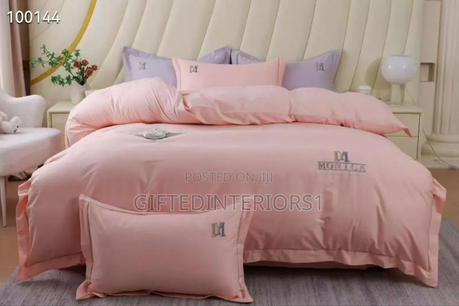 High Quality Imported Duvet Cover Plus Bedsheet And Pillow Cases