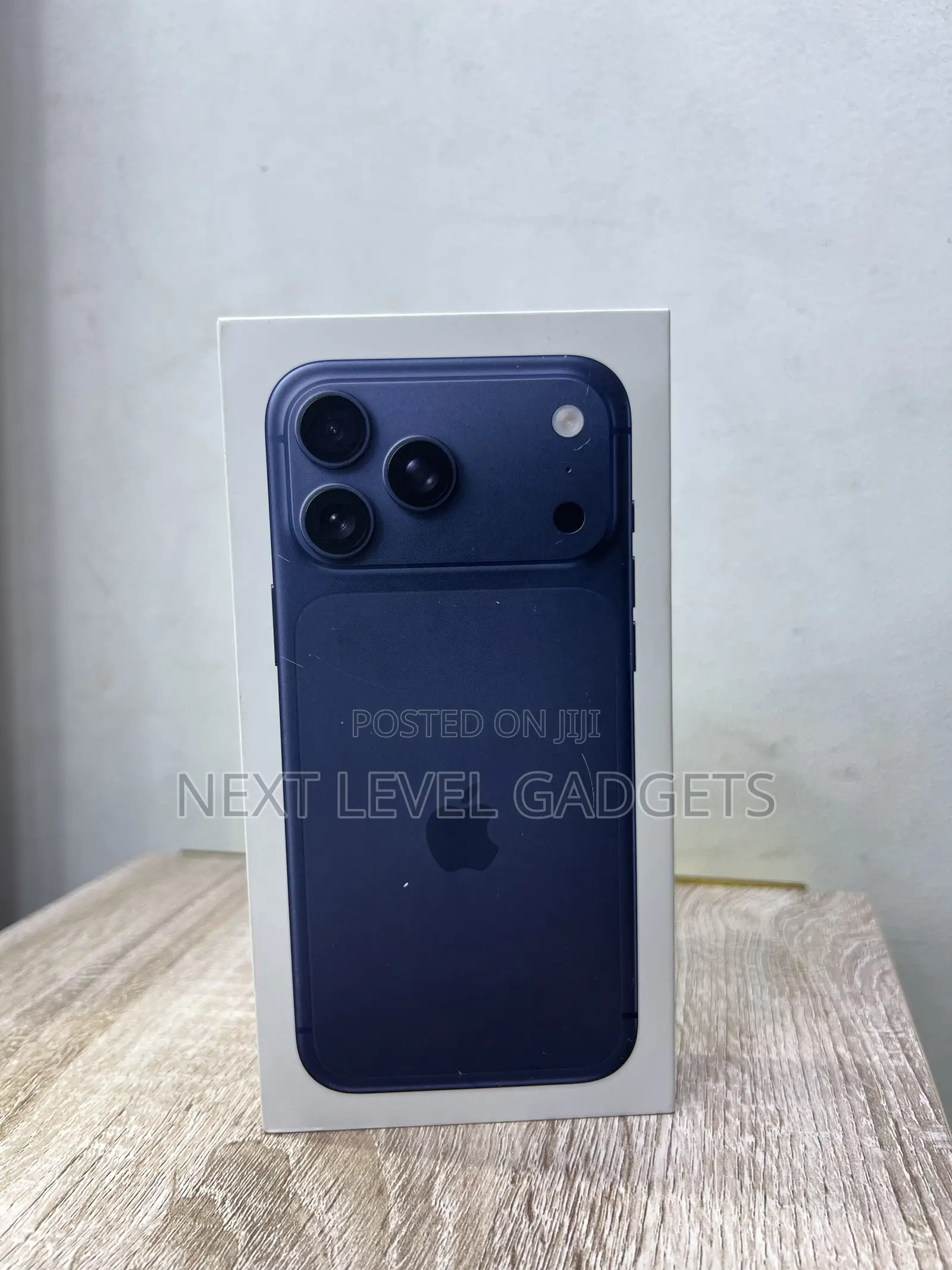 New Apple iPhone 17 Pro Max 2 TB Blue