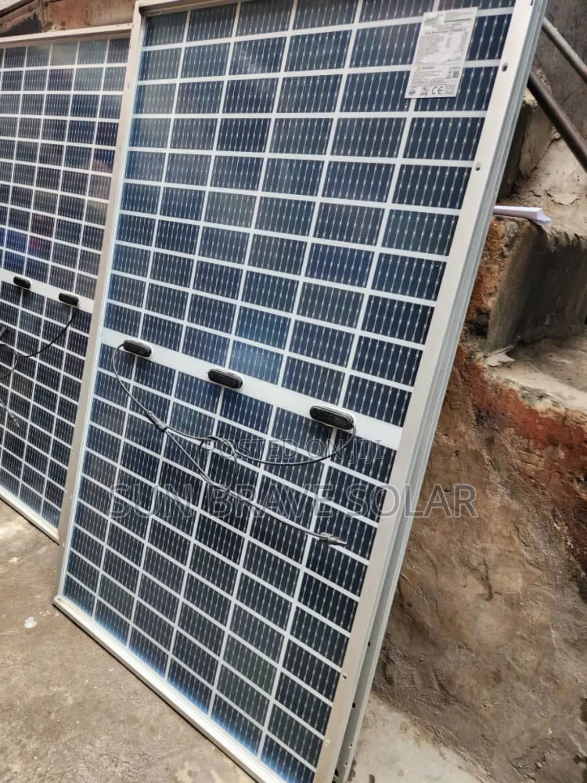 500w Jinko Mono Solar Panels Available Now