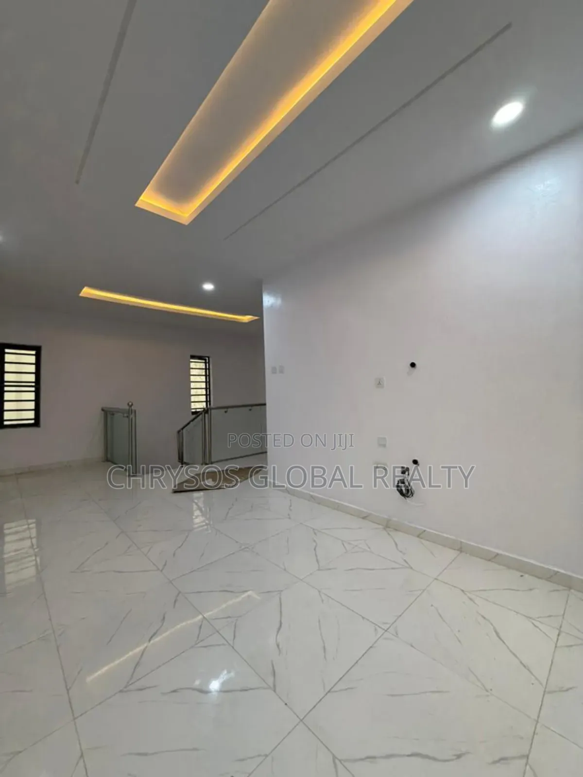 5bdrm Duplex in Okebadan Estate, Akobo for sale