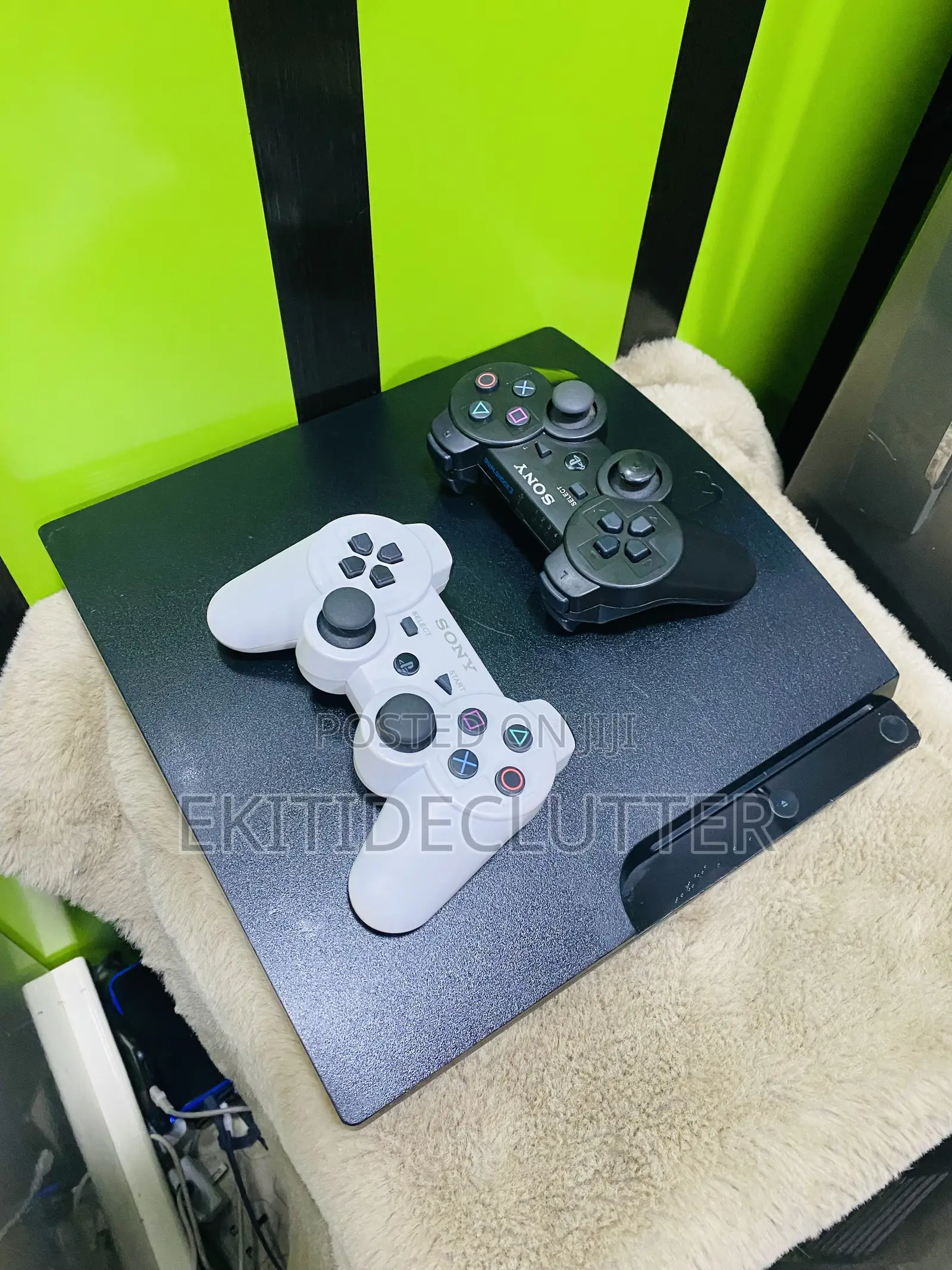 Neatly Used Slim Ps3//2pads //4games