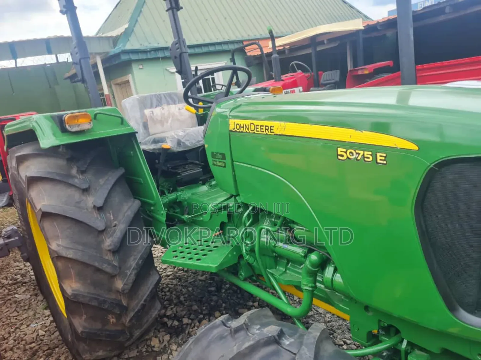 John Deere 5075e Tractor for Sale