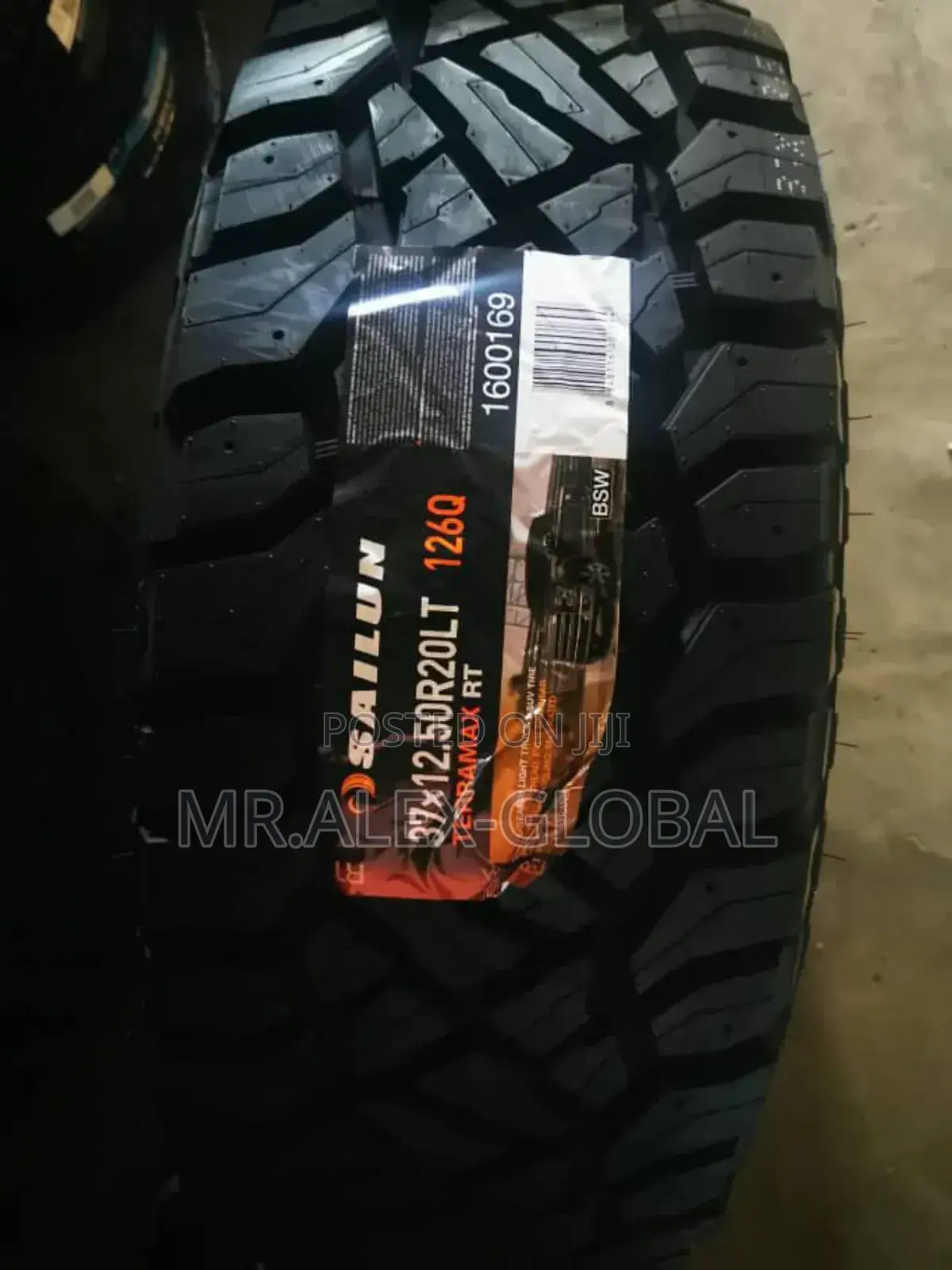 33×12.50r22 Off-Road Tires Brand New
