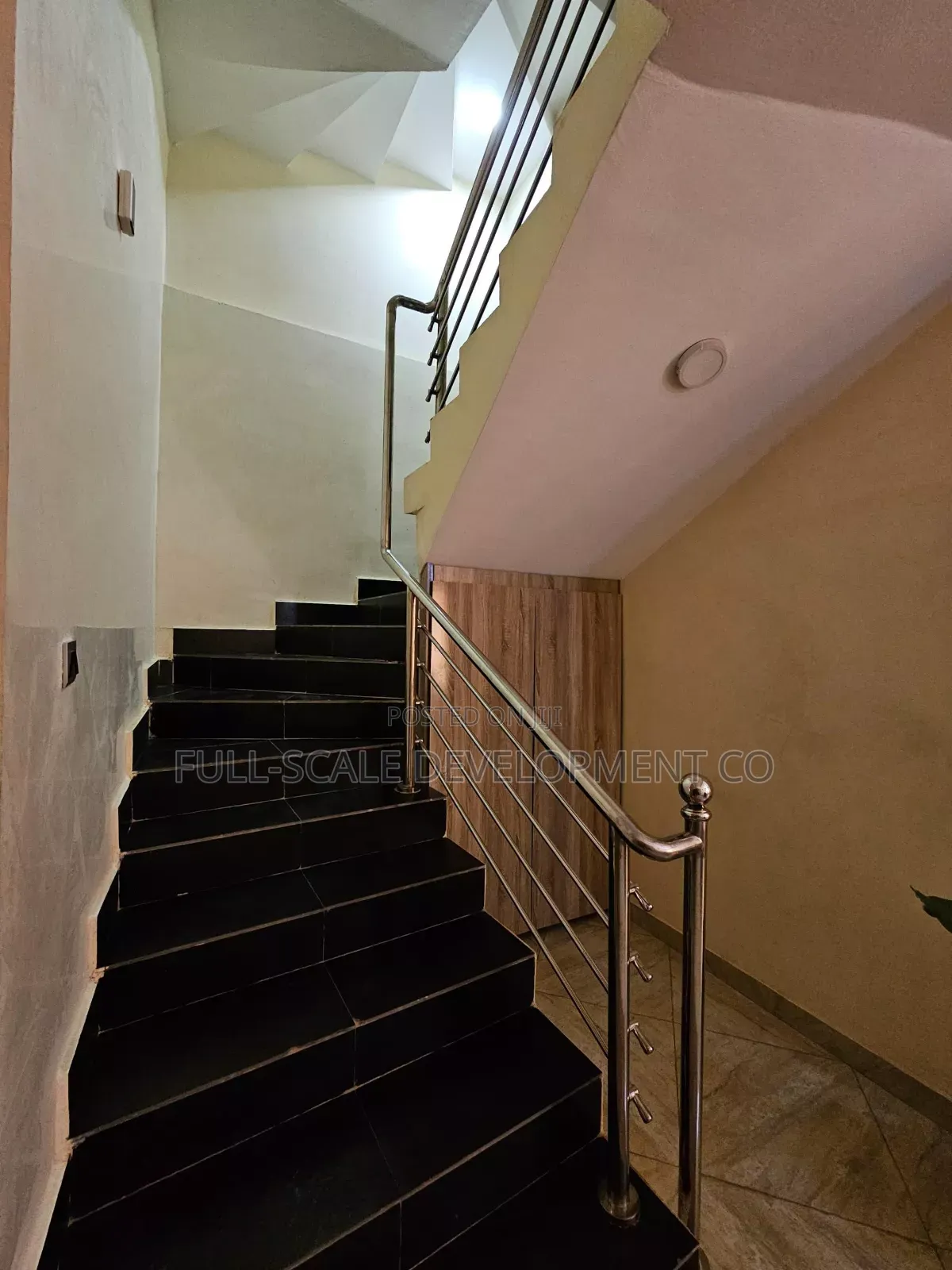 Fully Furnished Shortlet, Shortstay, Terrace Duplex