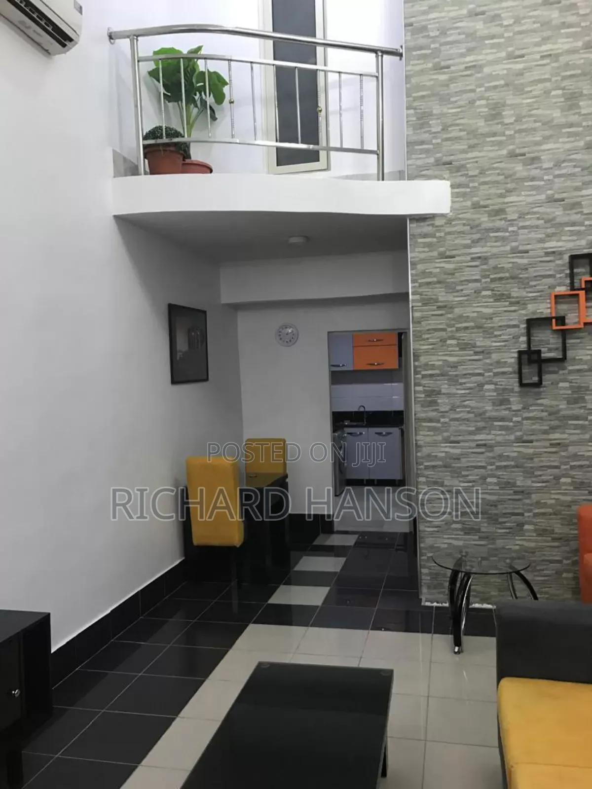 Hotel for Sale. Four Floors. 1500 Sqm. N1b. Abijo.