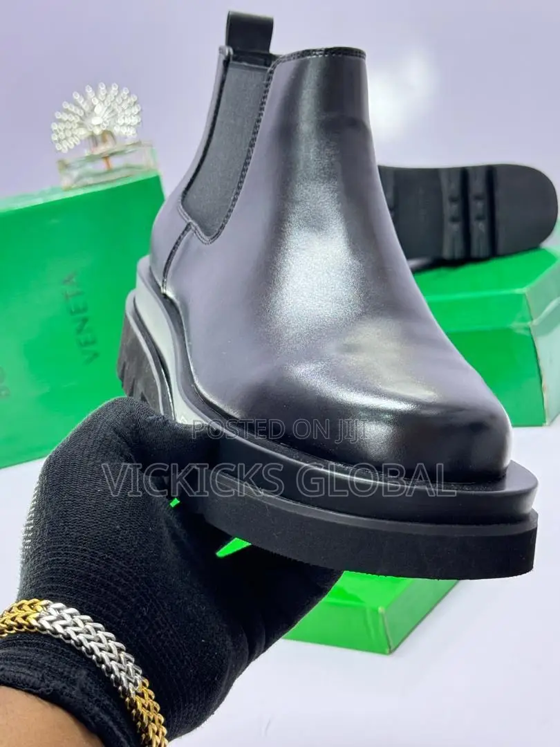 Bottega Veneta Double Sole Leather Ankle Shoes