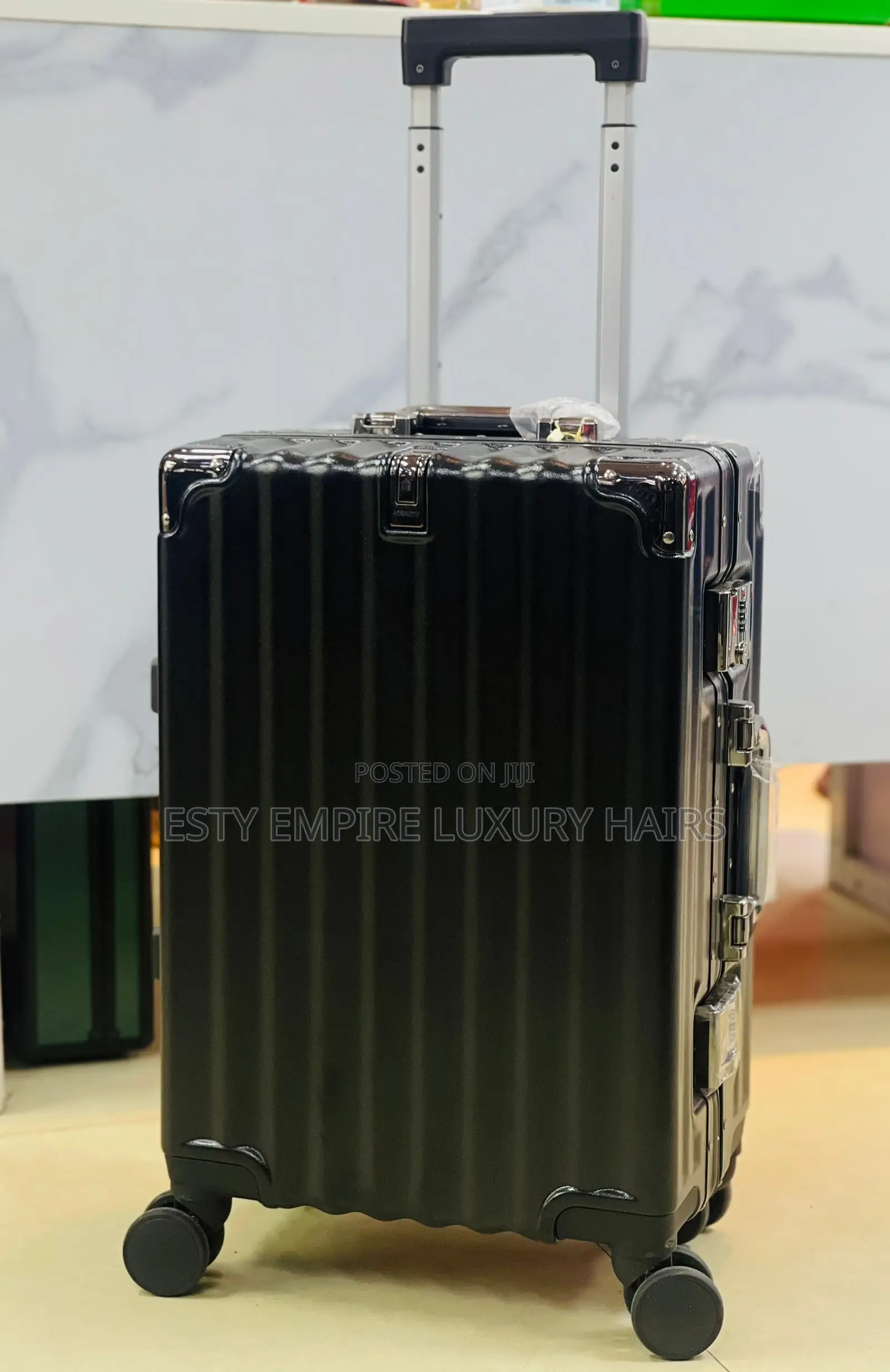 High Quality Luxury Hand Luggage Trolley Boxes