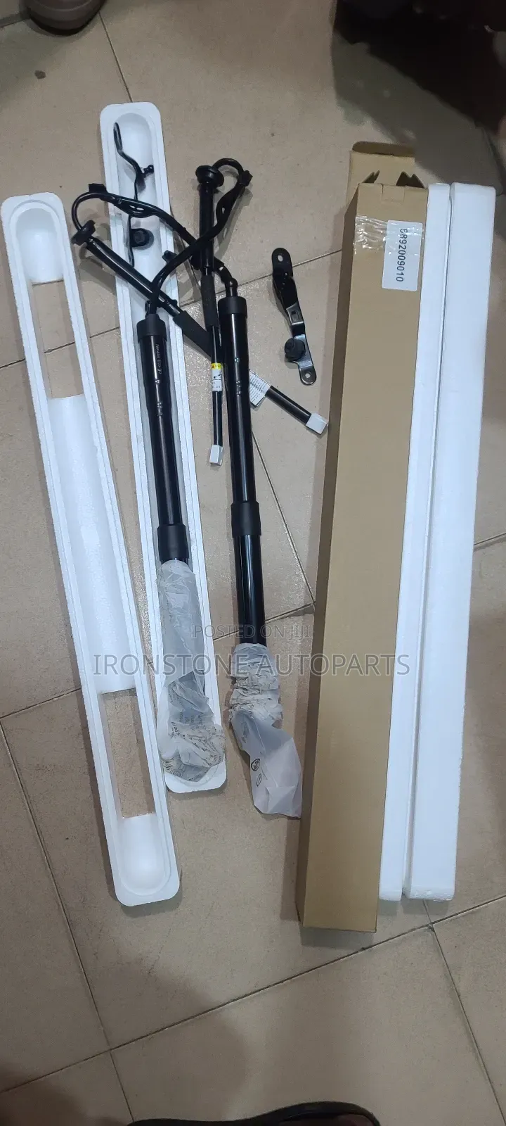 Automatic Booth Shock - Rav4 2014 - 2018