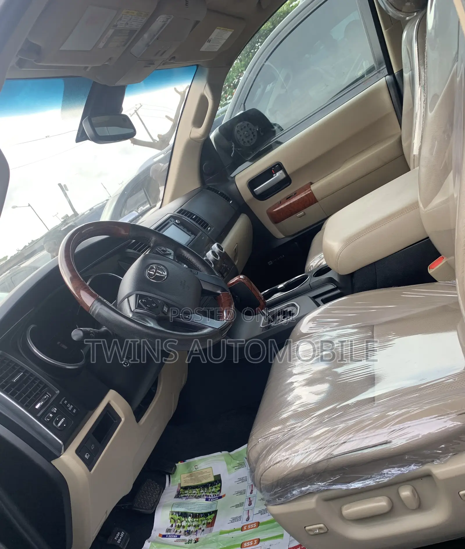 Toyota Sequoia Platinum 4x4 2020 Black