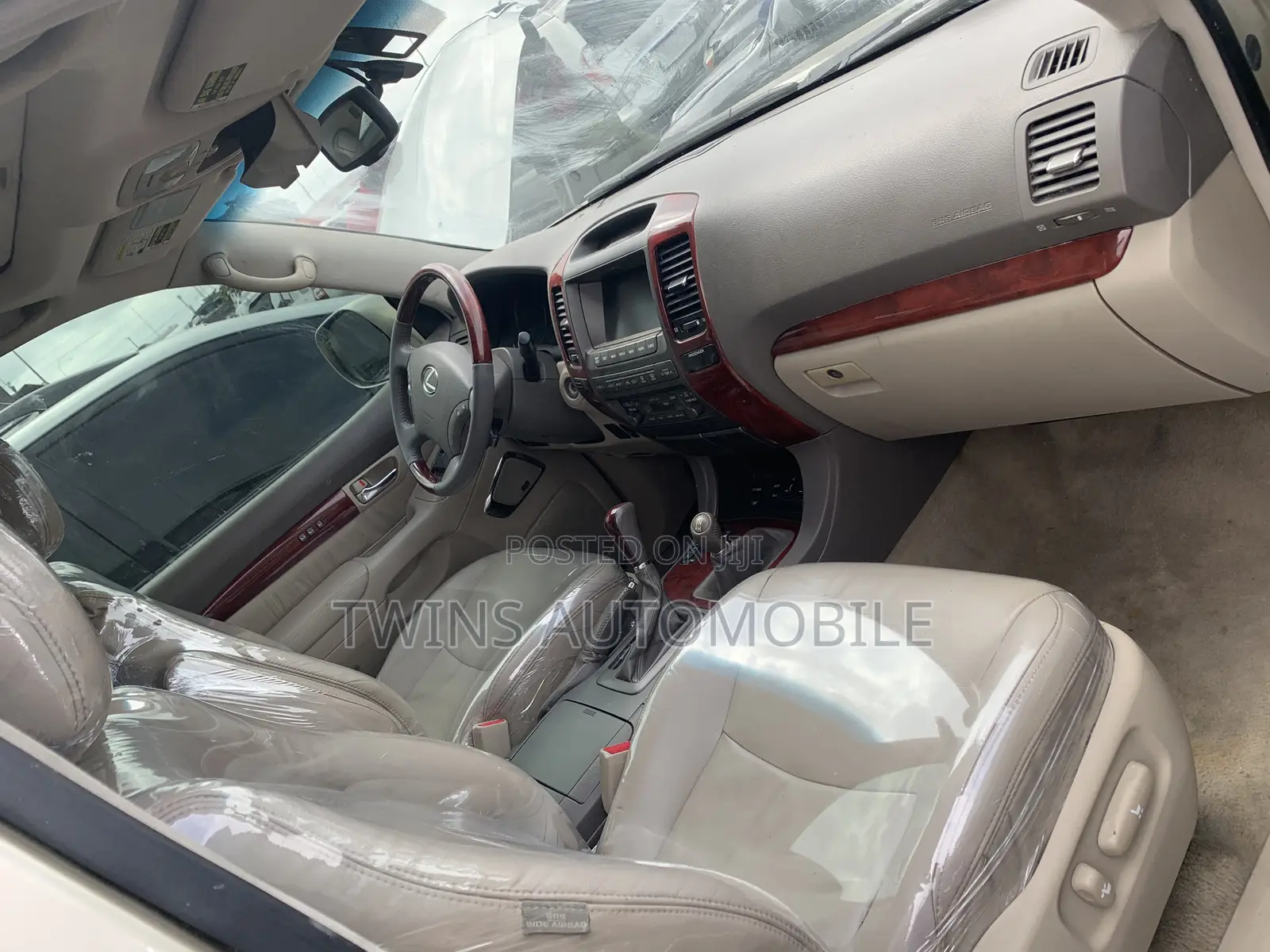 Lexus GX 470 2009 Gold
