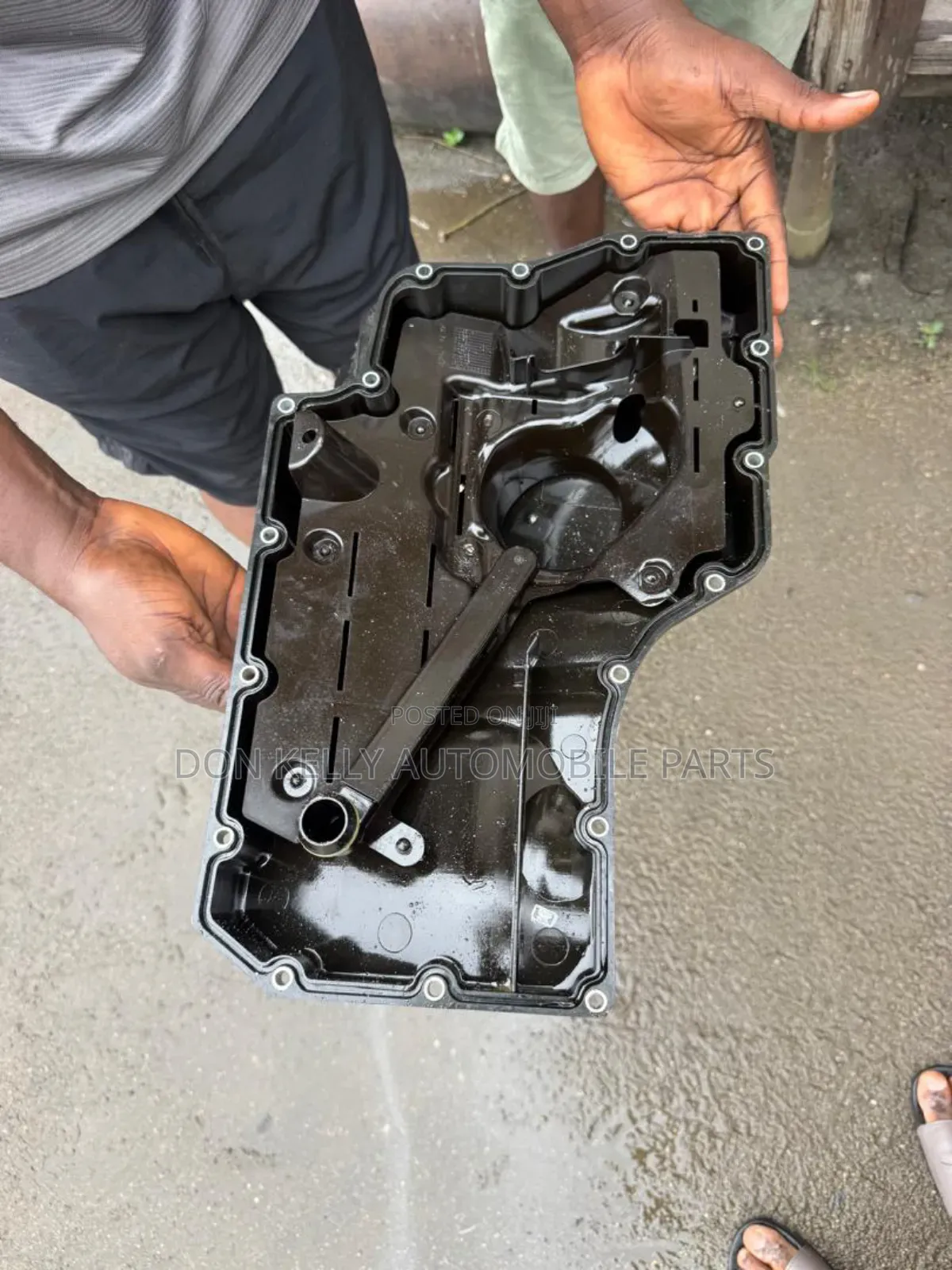 Audi Q5, A4 Engine Sump 2016/2019 (2.0tfsi)