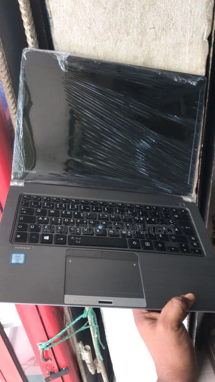 Laptop Toshiba Portege Z30 8GB Intel Core I7 SSD 256GB