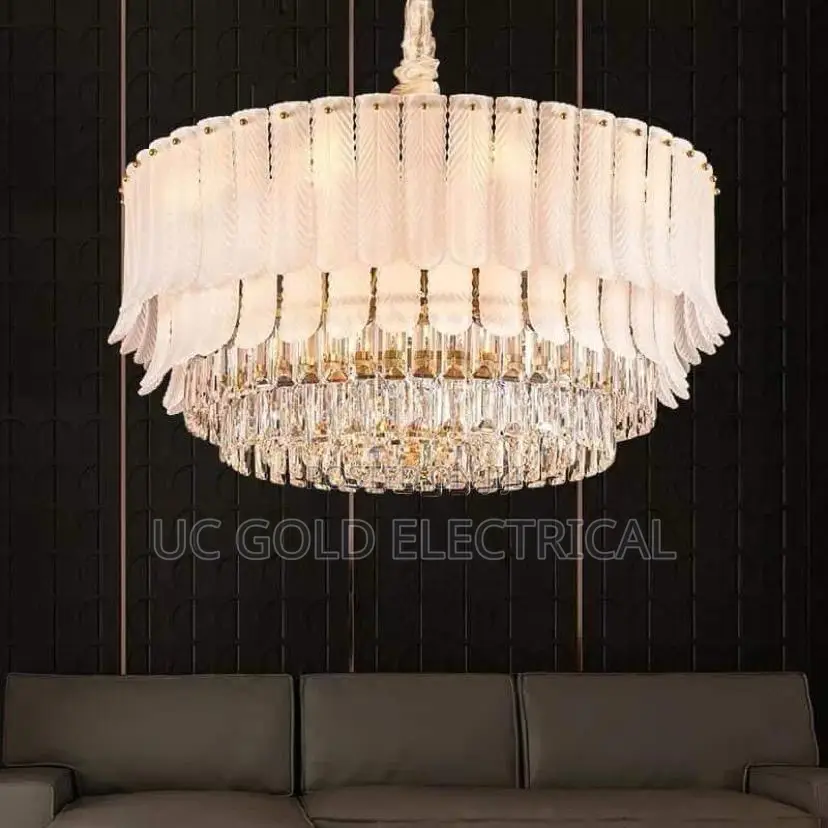 Chandelier Postmodern Luxury Round Golden Crystal Chandelier 2025