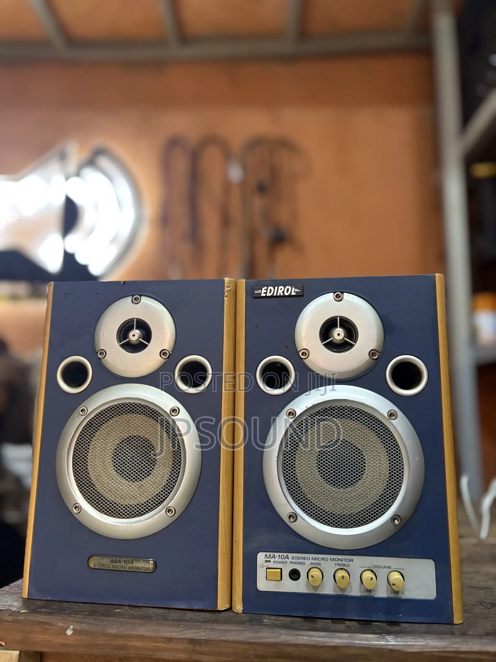 Edirol Active Uk  Studio Monitor