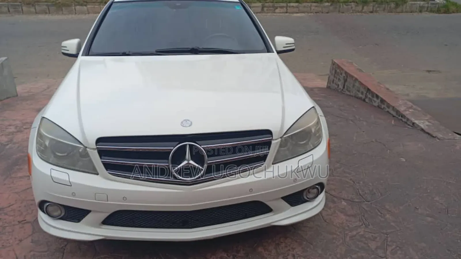 Mercedes-Benz C300 2010 White