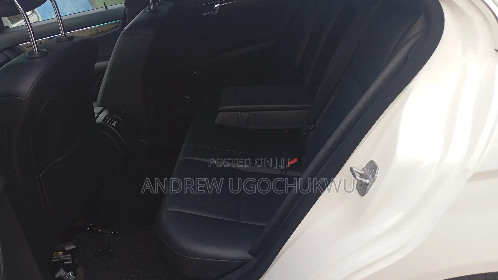 Mercedes-Benz C300 2010 White