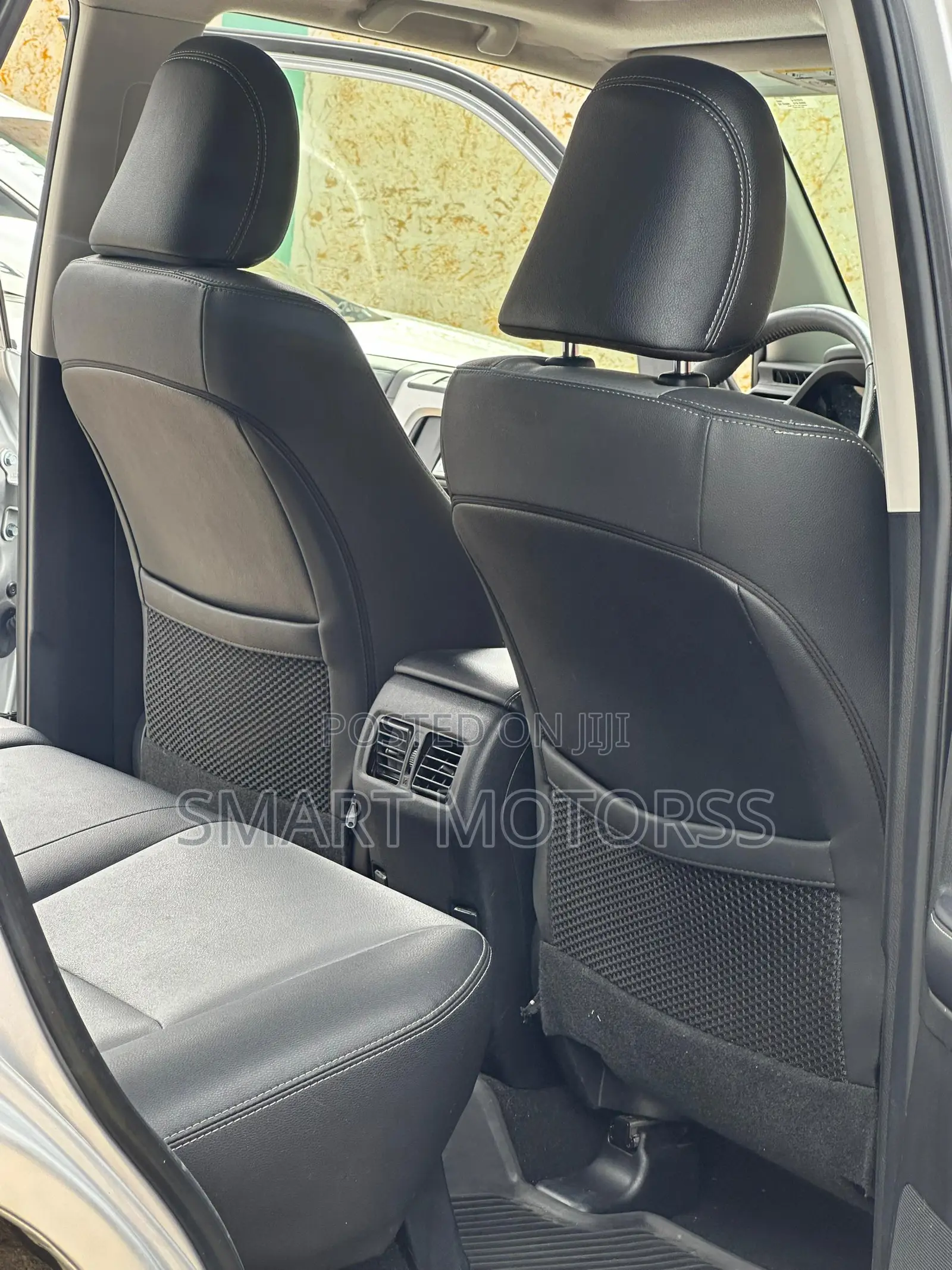 Toyota 4-Runner SR5 4x4 2019 Silver