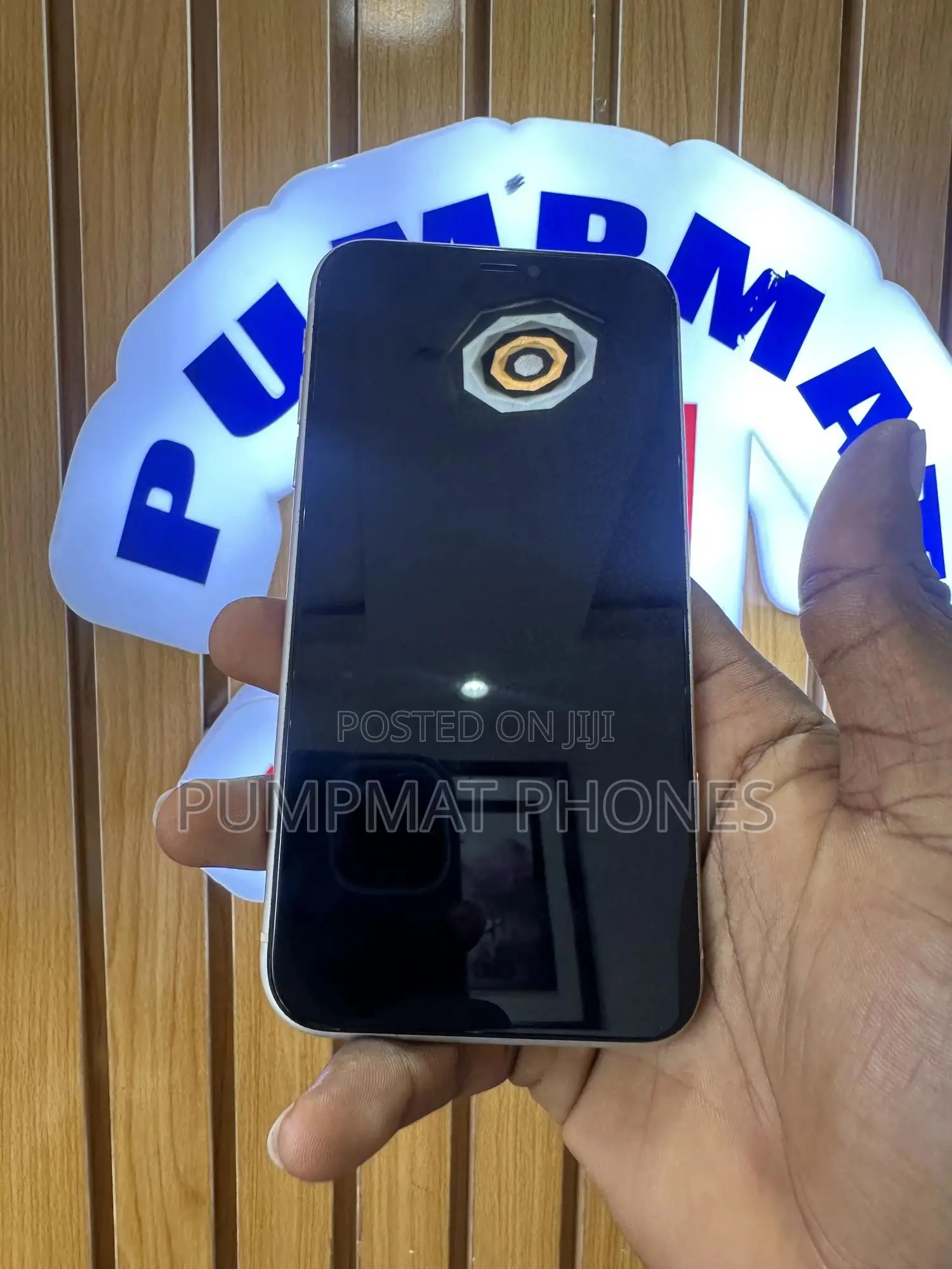 Apple iPhone 11 64 GB White