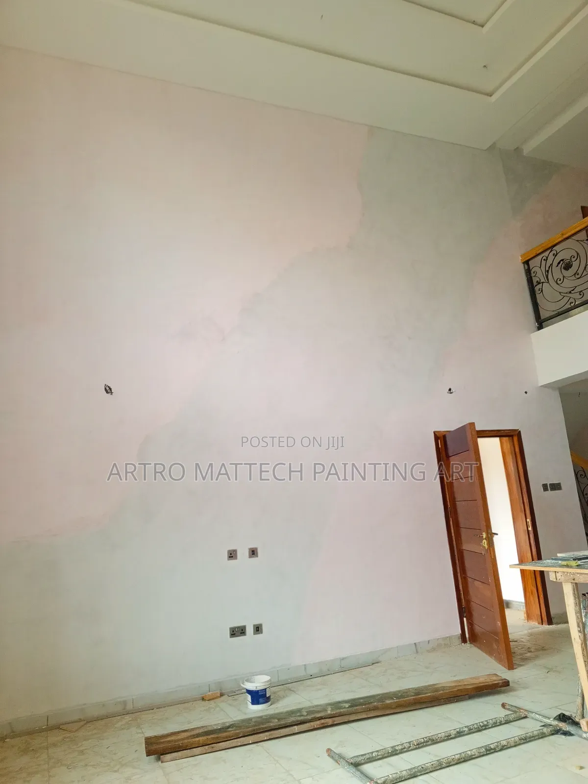 Glassy Stucco, Mirror Paint/Painting