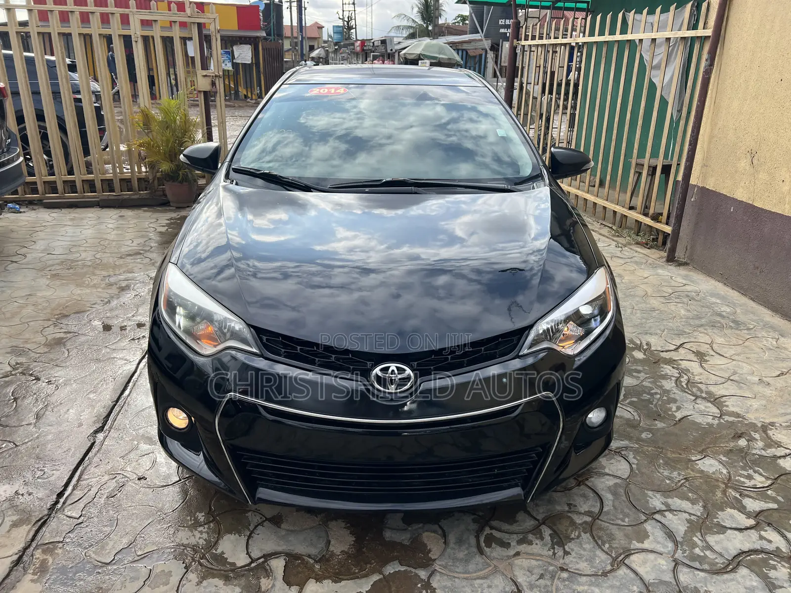Toyota Corolla S Premium 4dr Sedan (1.8L 4cyl CVT) 2015 Black
