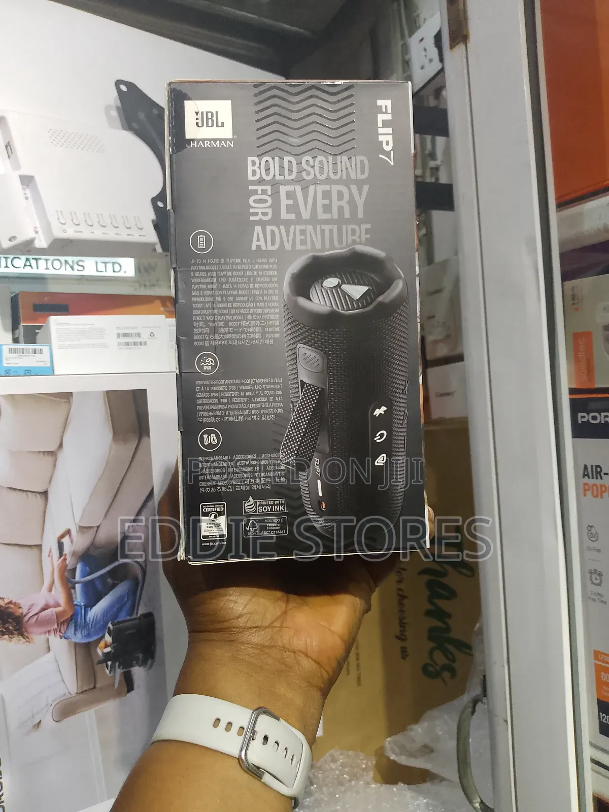 JBL Flip 7 Portable Bluetooth Speaker