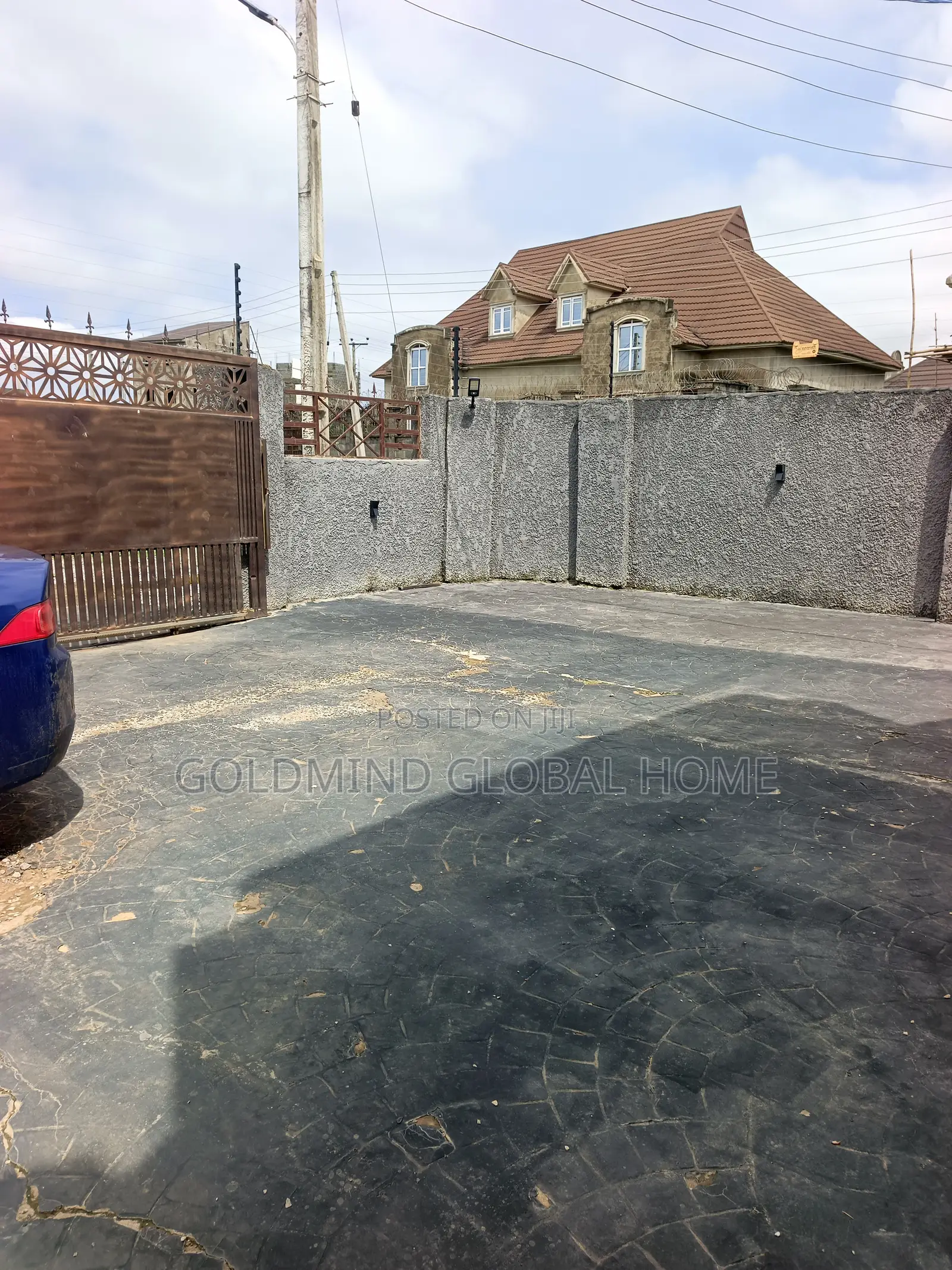 Furnished 3bdrm Penthouse in Starwood Estate, Galadimawa for sale
