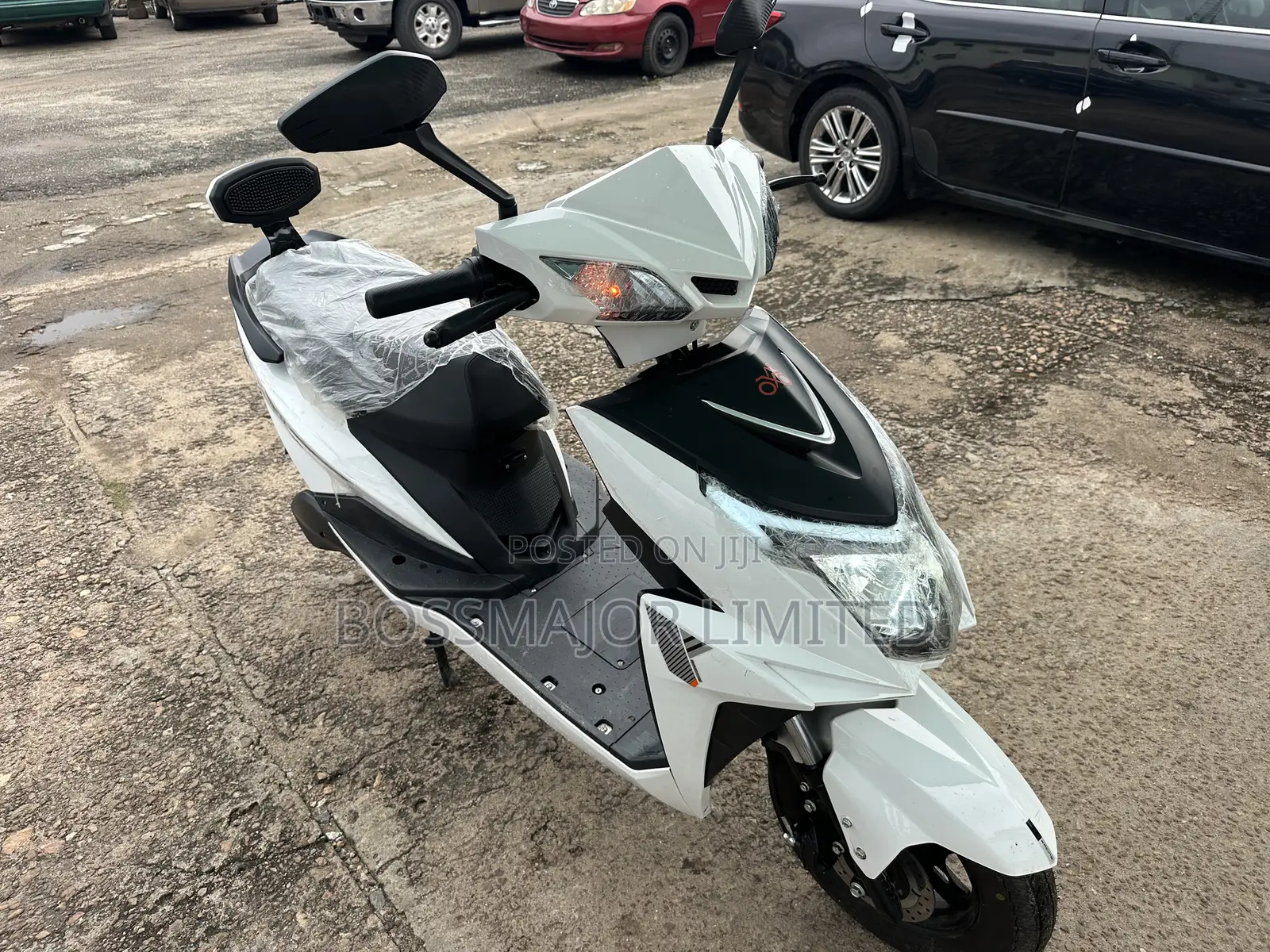 New Motorcycle 2025 White