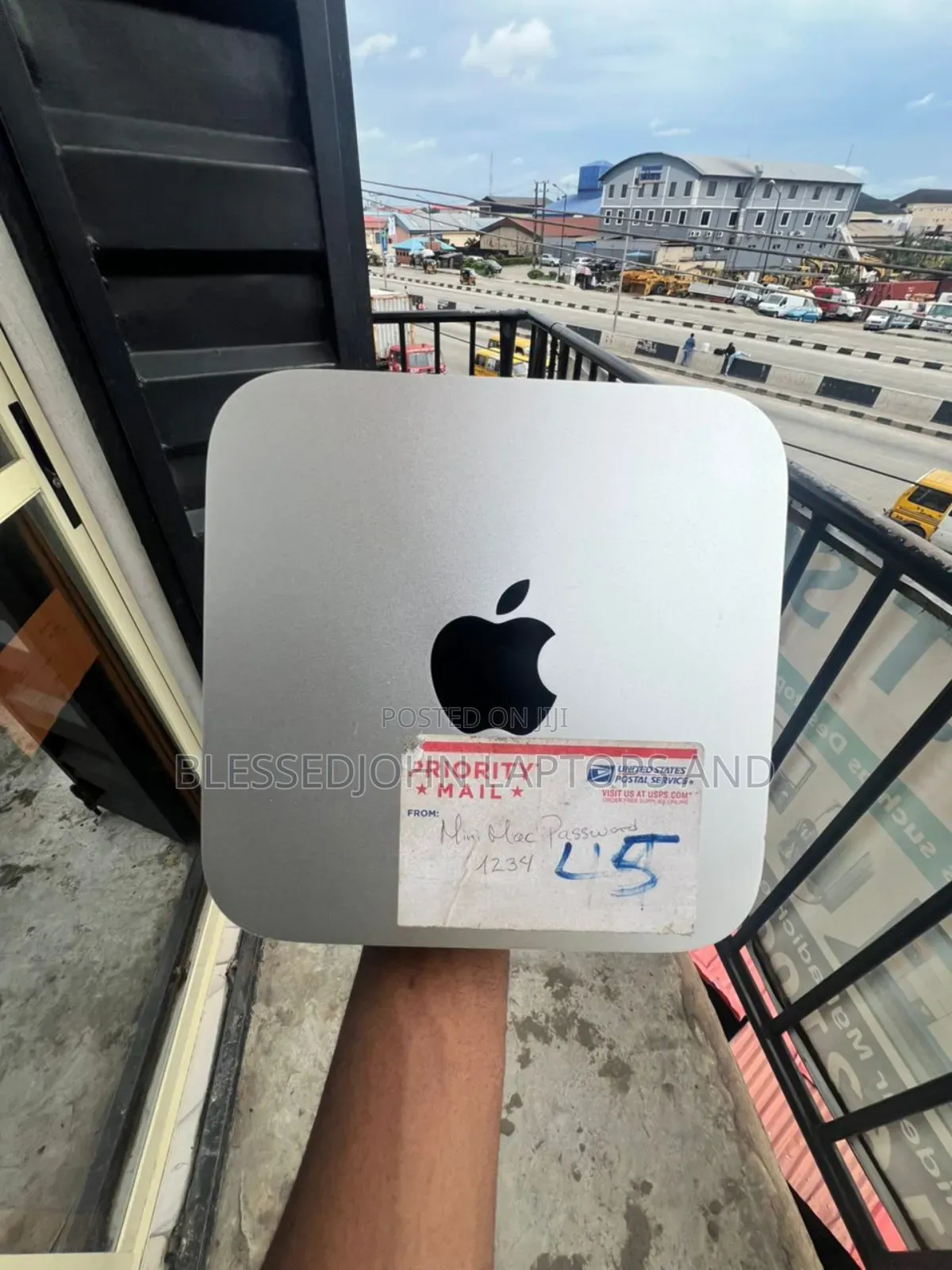 Desktop Computer Apple Mac Mini 8GB Intel Core I5 HDD 500GB