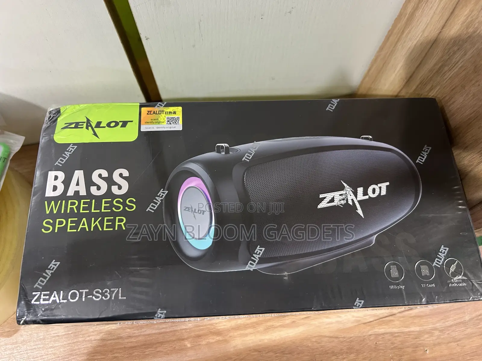 Zealot S37l