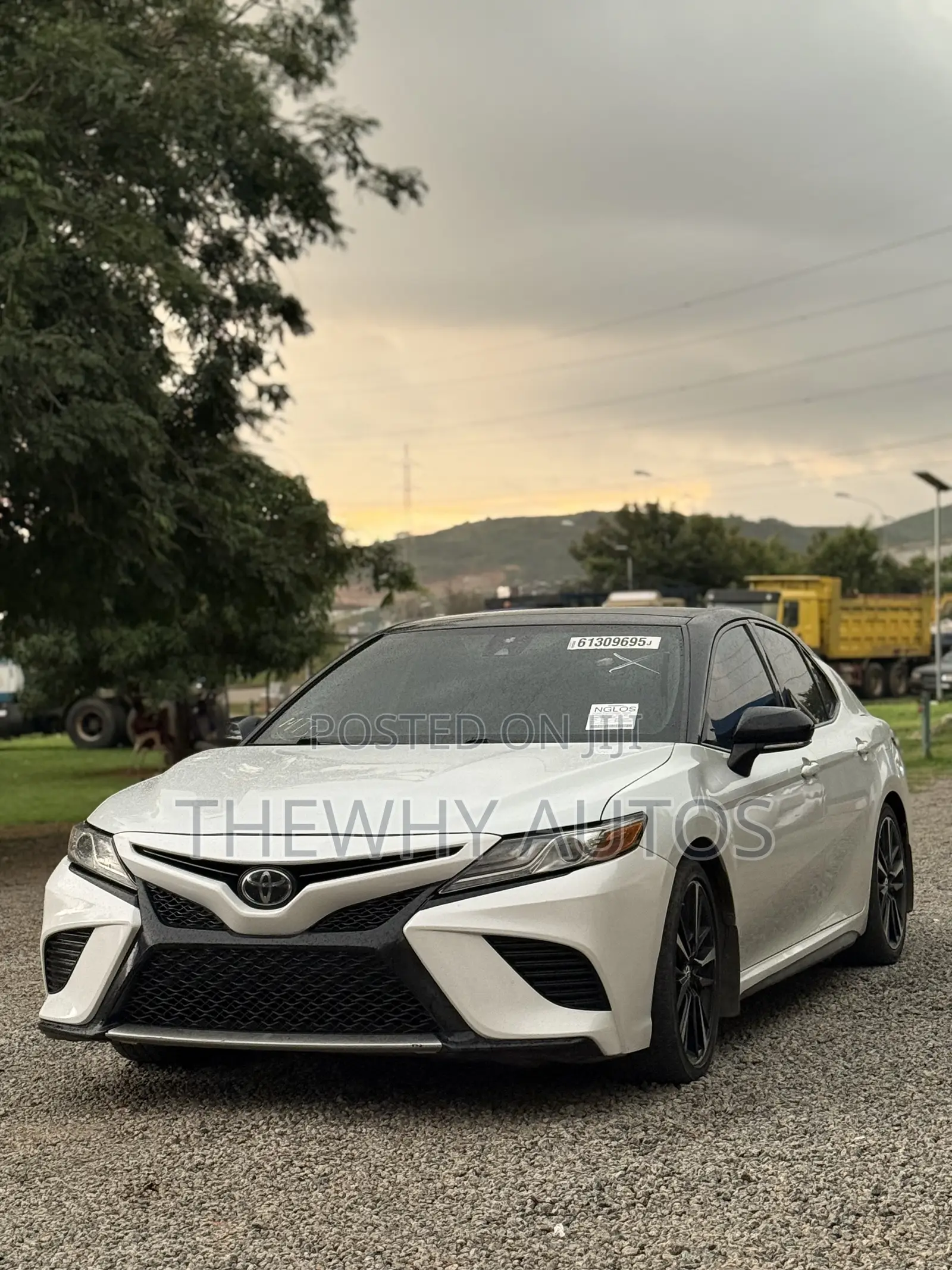 Toyota Camry XSE (2.5L 4cyl 8A) 2019 White