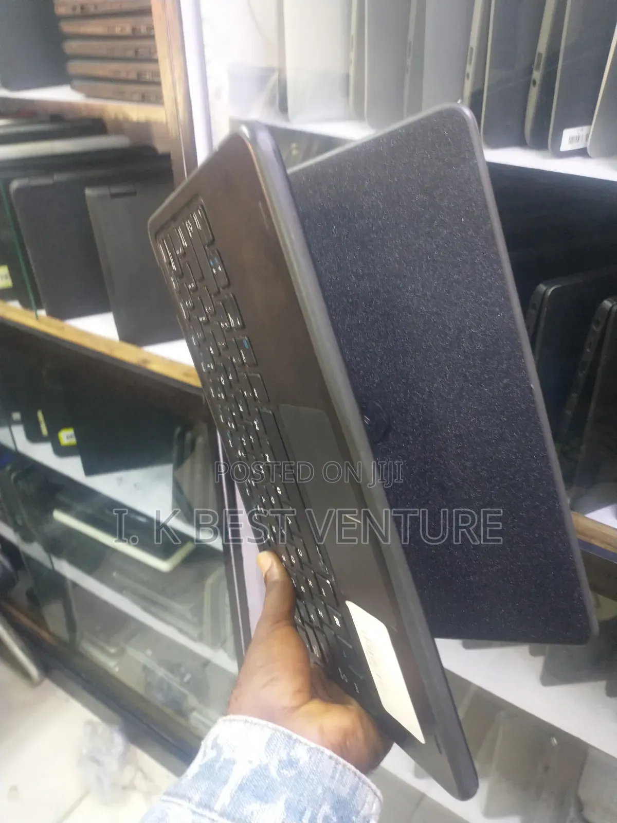 Laptop Dell Latitude 3180 8GB Intel Pentium SSD 128GB