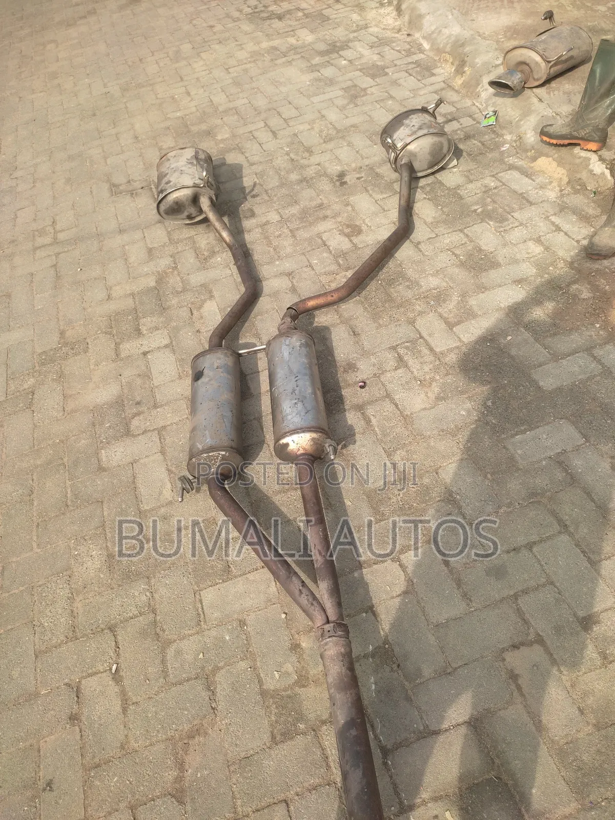Complete Exhaust Silencer Pot for Acura MDX 2008-2011 Model
