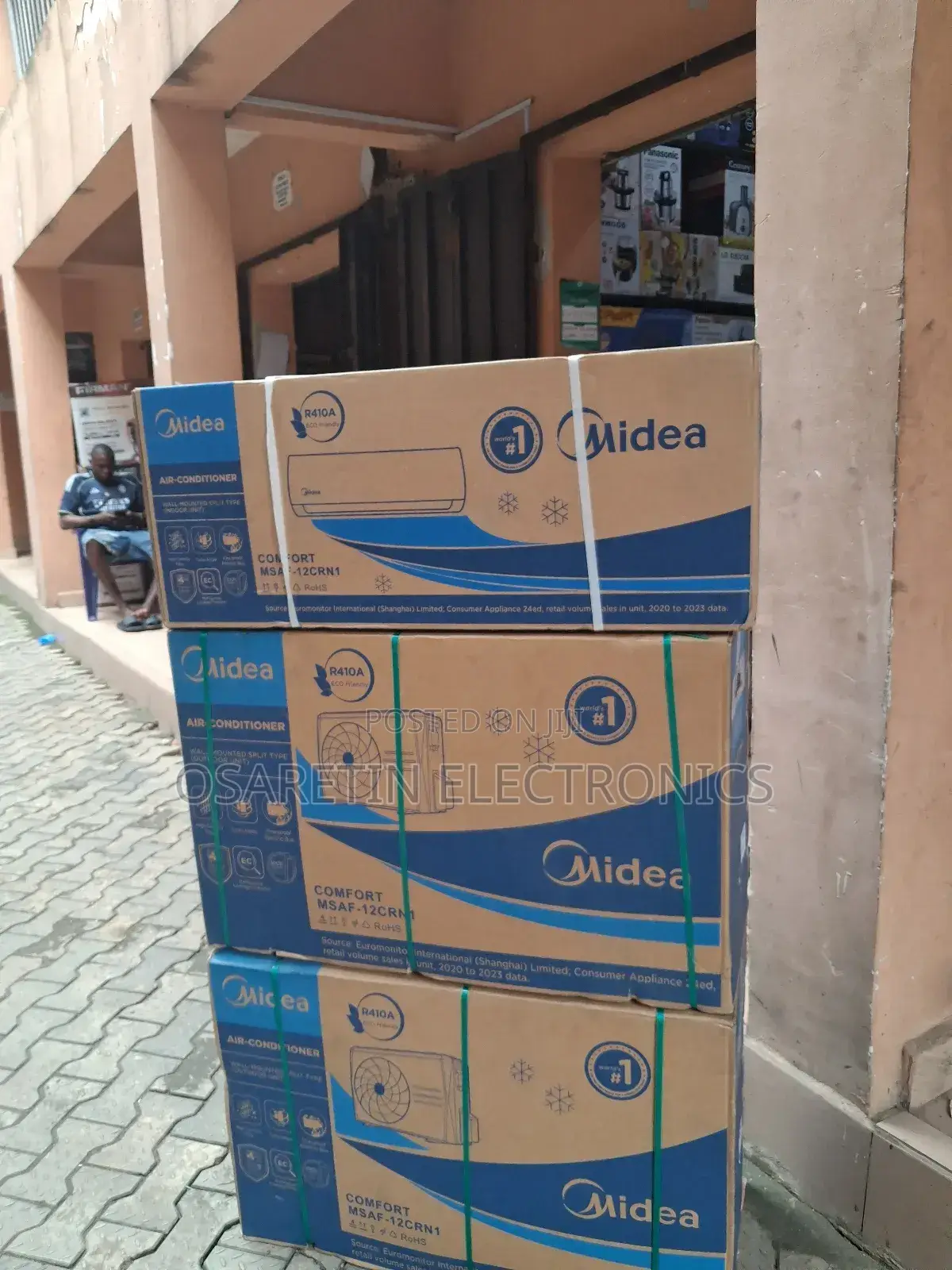 Midea Air-Conditioner, 1.5hp Non Inverter With One Year Warranty