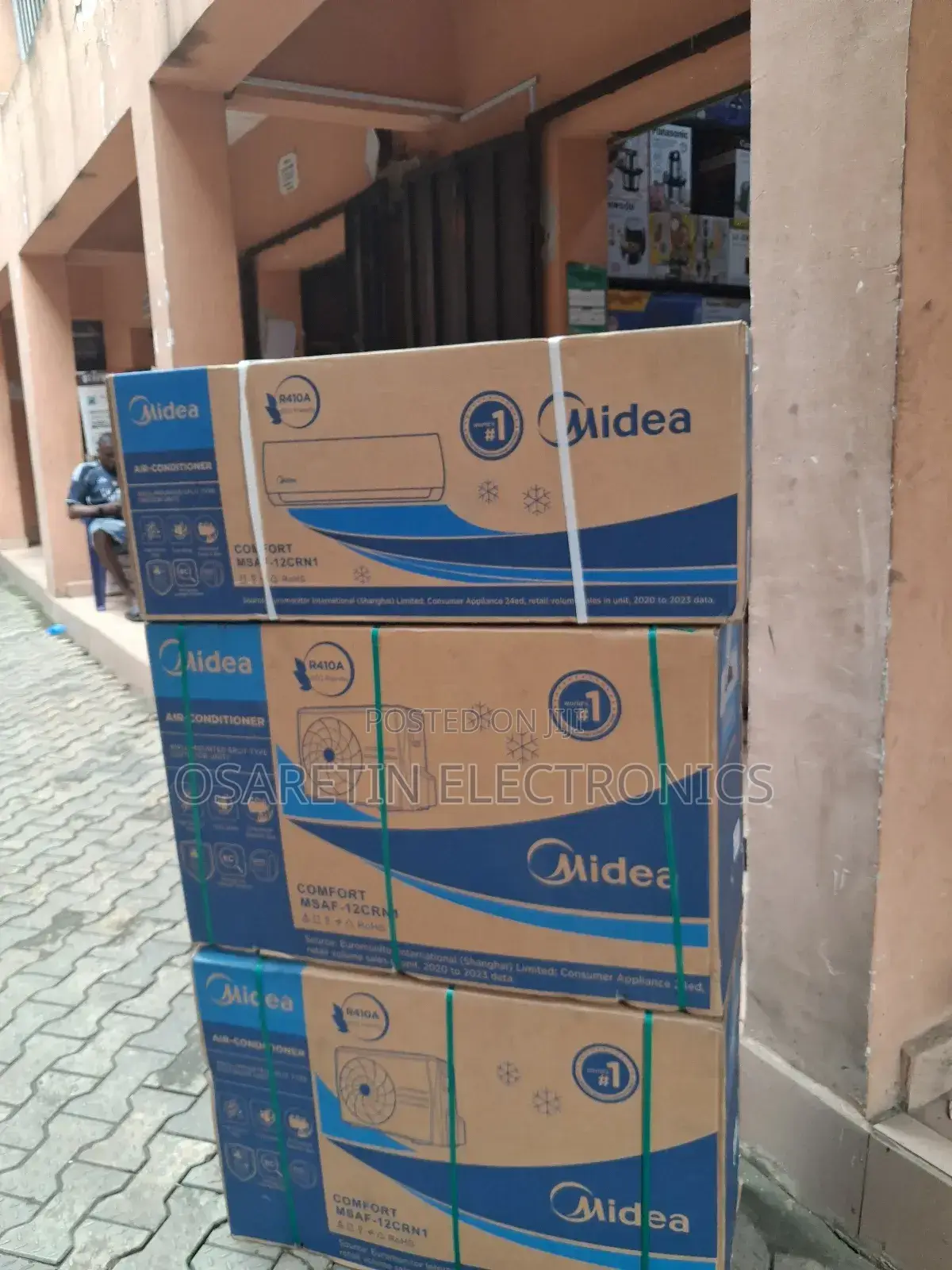 Midea Air-Conditioner, 1.5hp Non Inverter With One Year Warranty