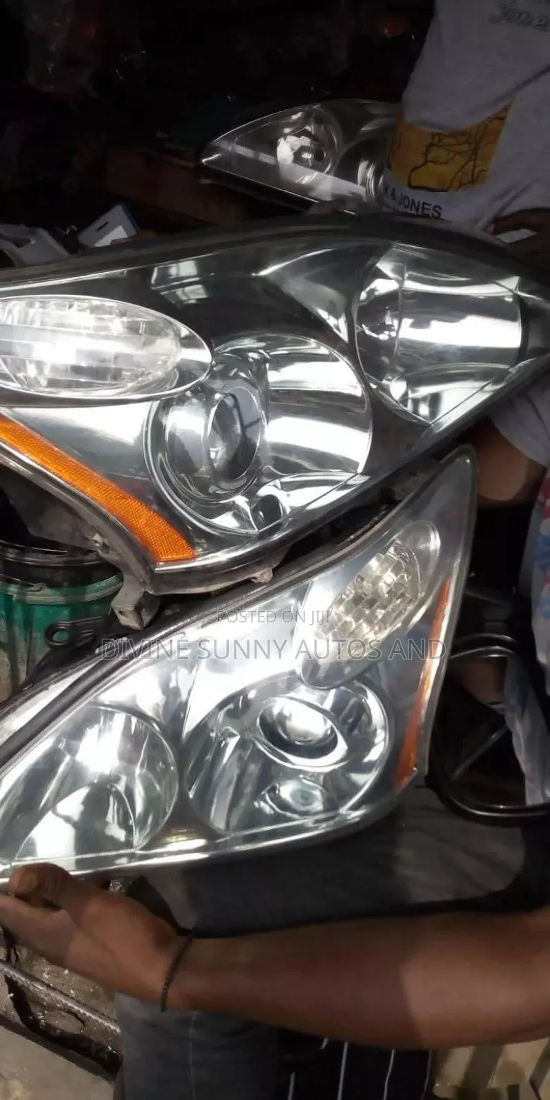 Set of Rx330 Headlamp