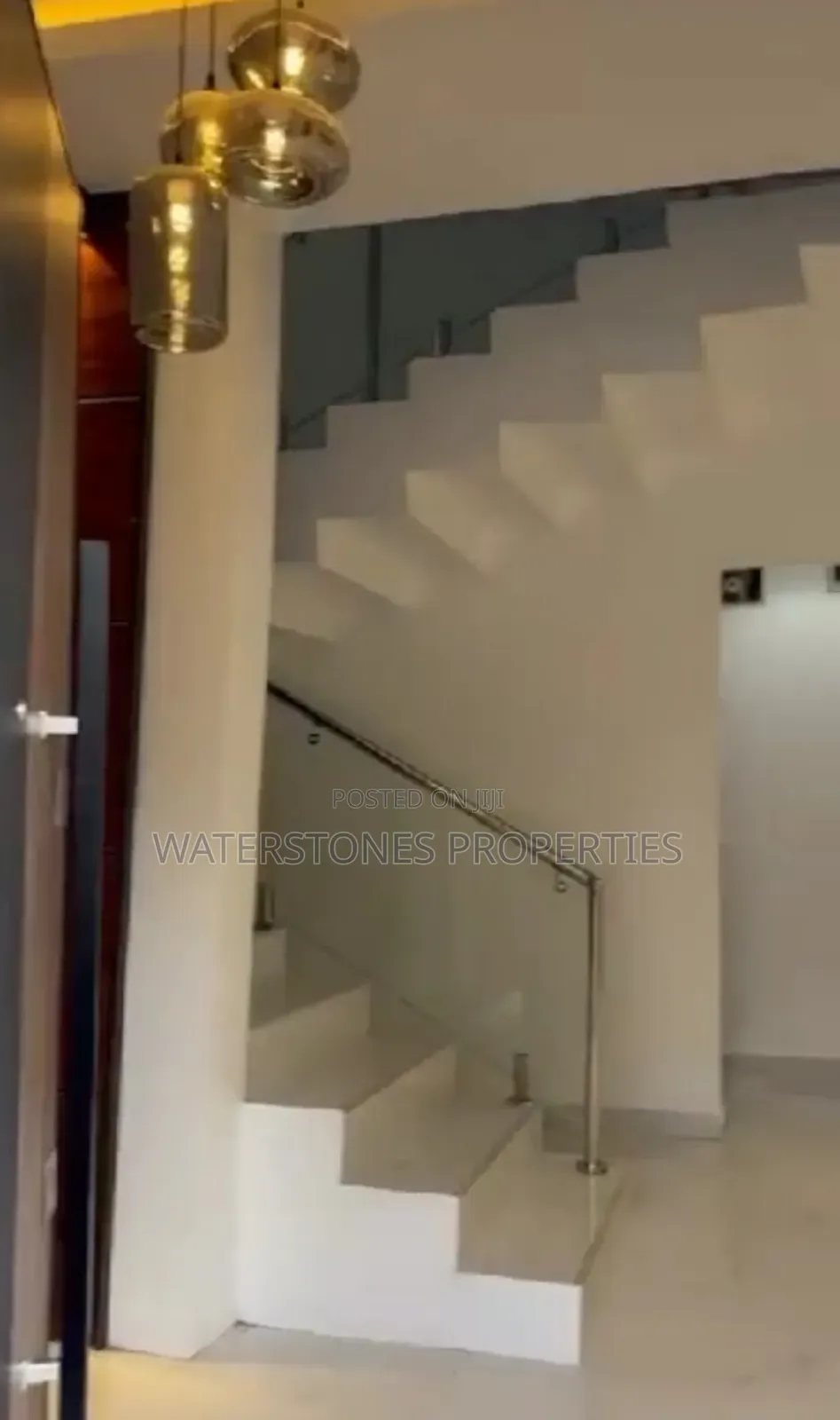 4bdrm Duplex in Phase 1 By Vanguard,, Oshimili South for sale