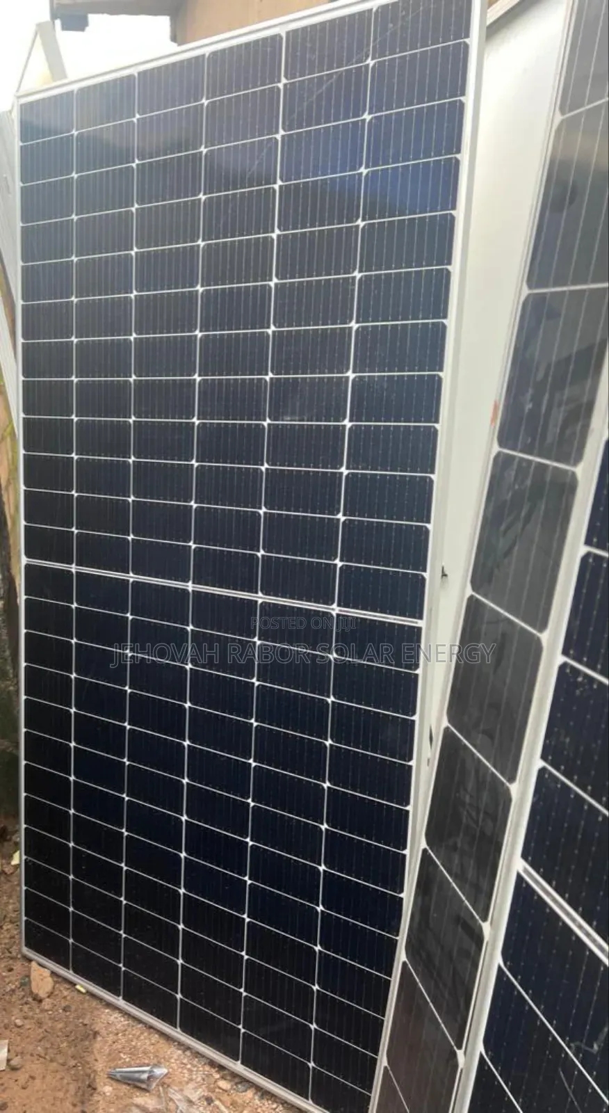 650watts Jinko Bifacial Grade a Panels