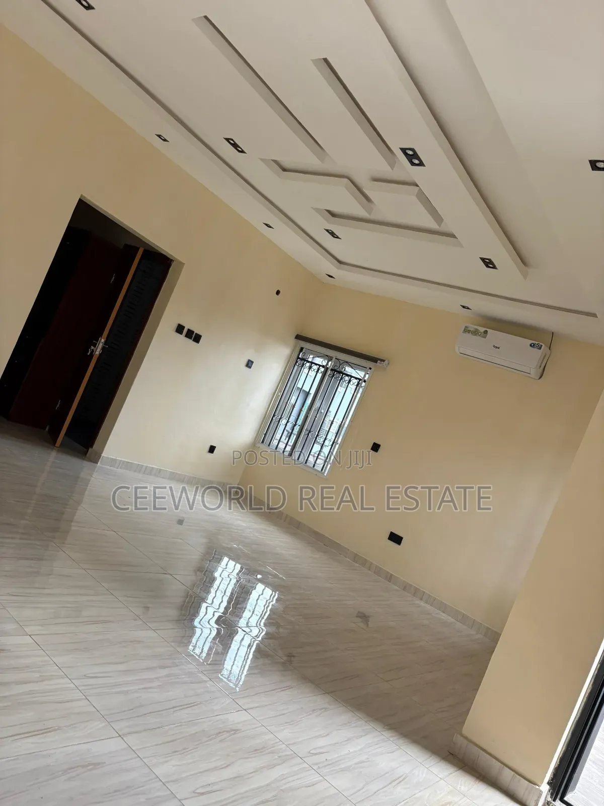 3bdrm Duplex in Kolapo Ishola Gra, Akobo for rent