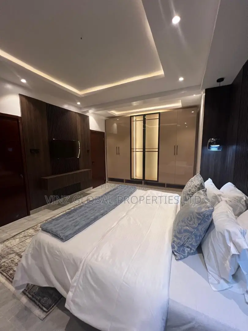 Luxury Sharp 2 Bedroom Apartment With Ps5, Gym Swimming Pool