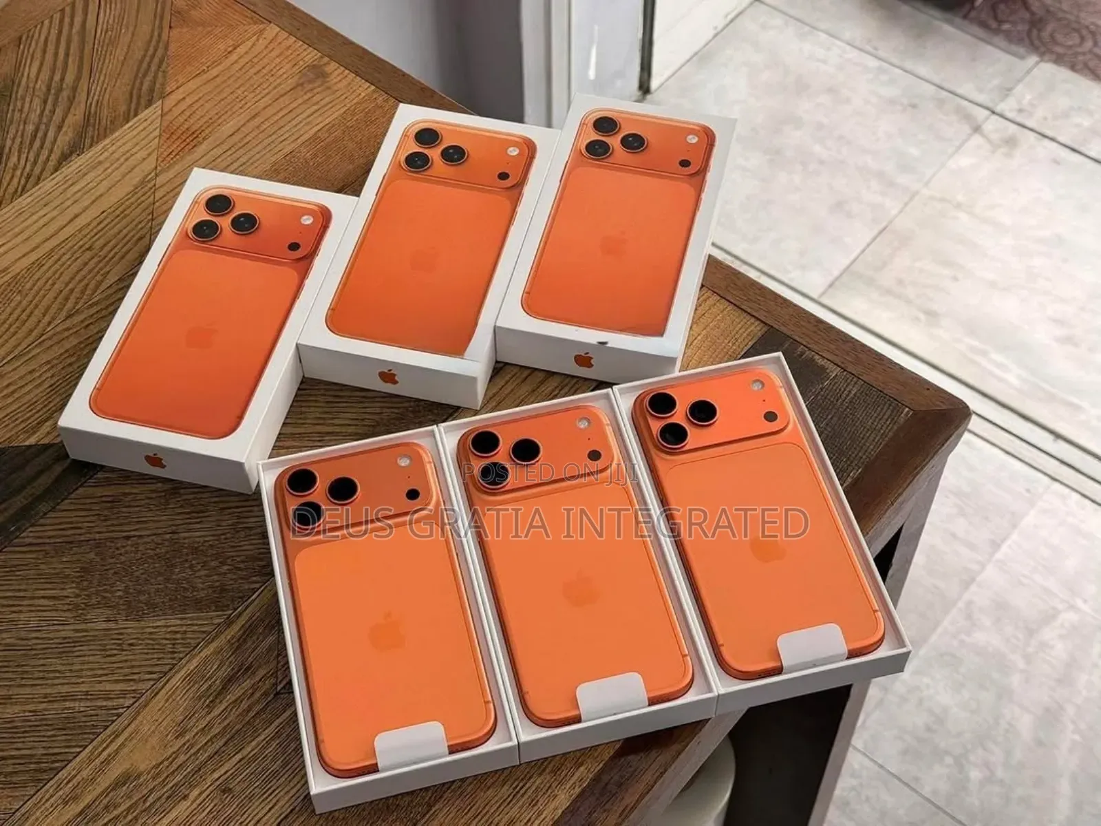New Apple iPhone 17 Pro Max 256 GB Orange