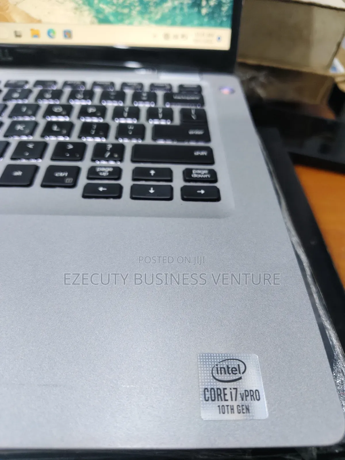 Laptop Dell Latitude 5411 16GB Intel Core I7 SSD 256GB