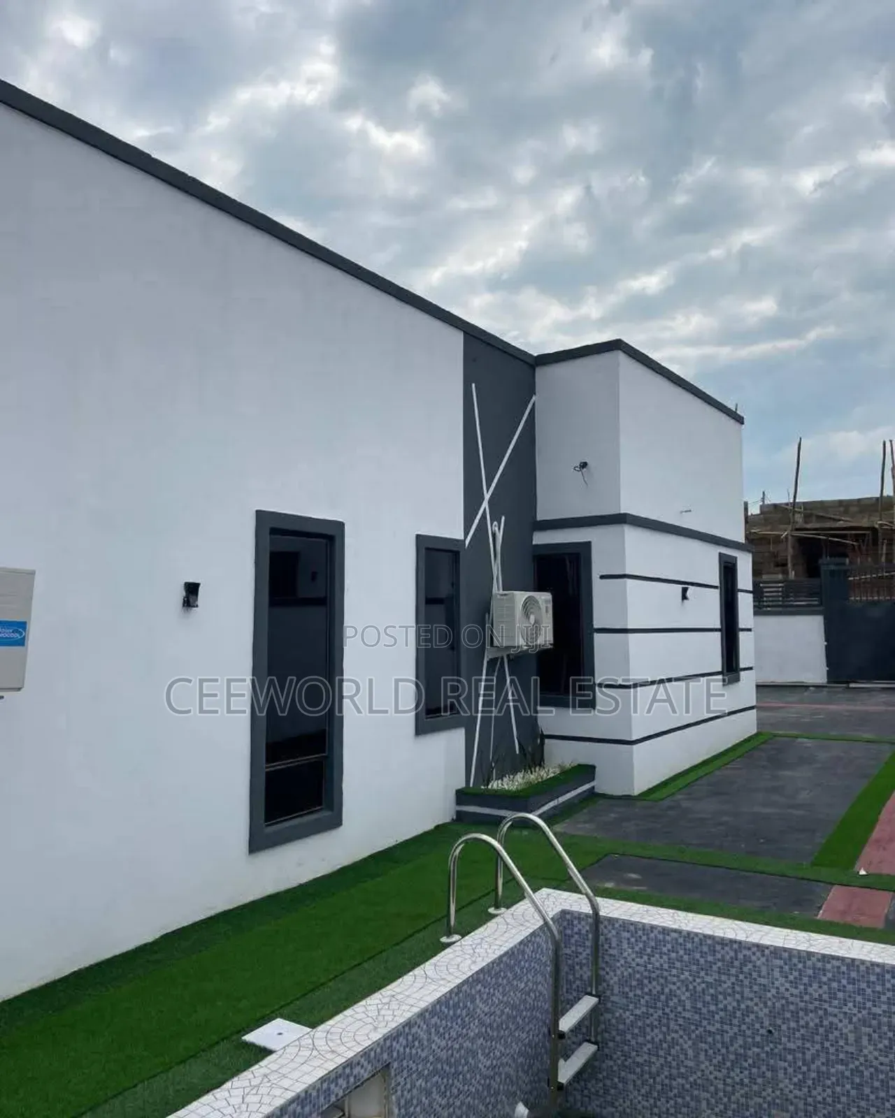4bdrm Bungalow in Alpha Grace Estate, Idishin for sale
