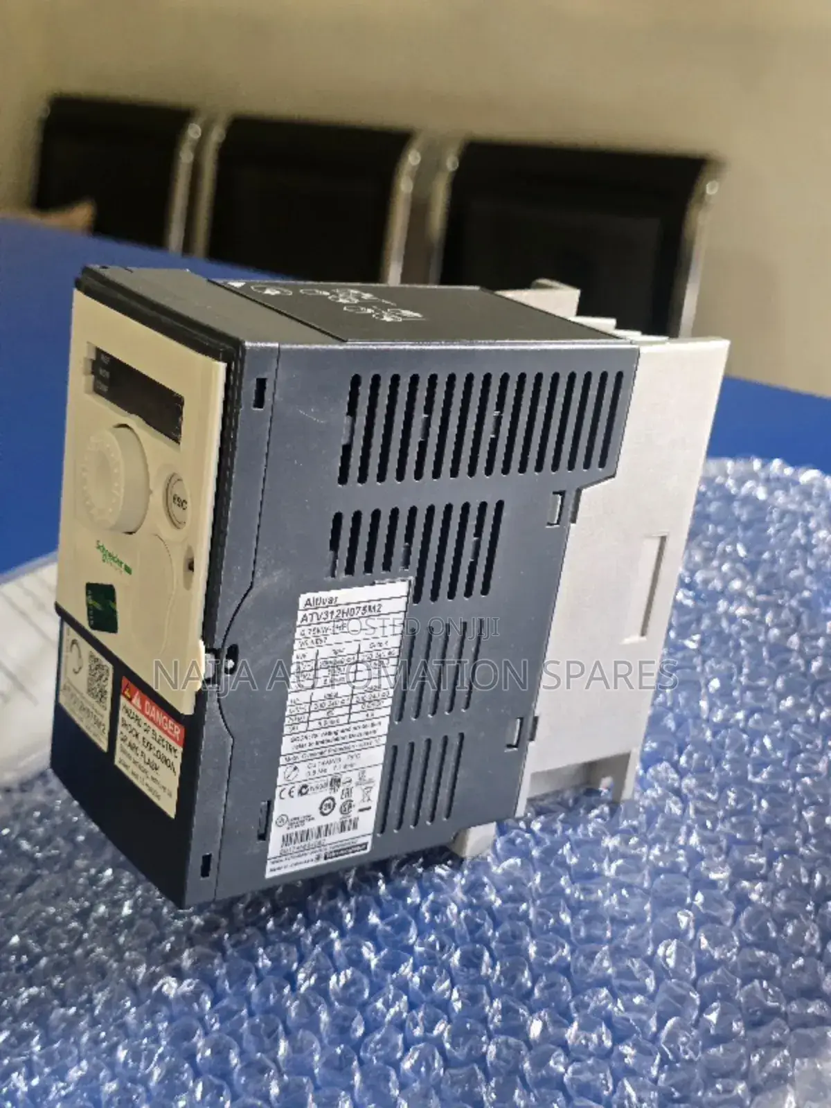 Schneider Electric Altivar Atv312 Variable Speed Drive | Atv312h075m2