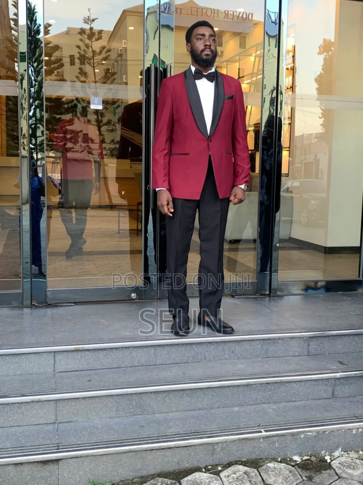 Trendy Wine Color Men Suit for Rent
