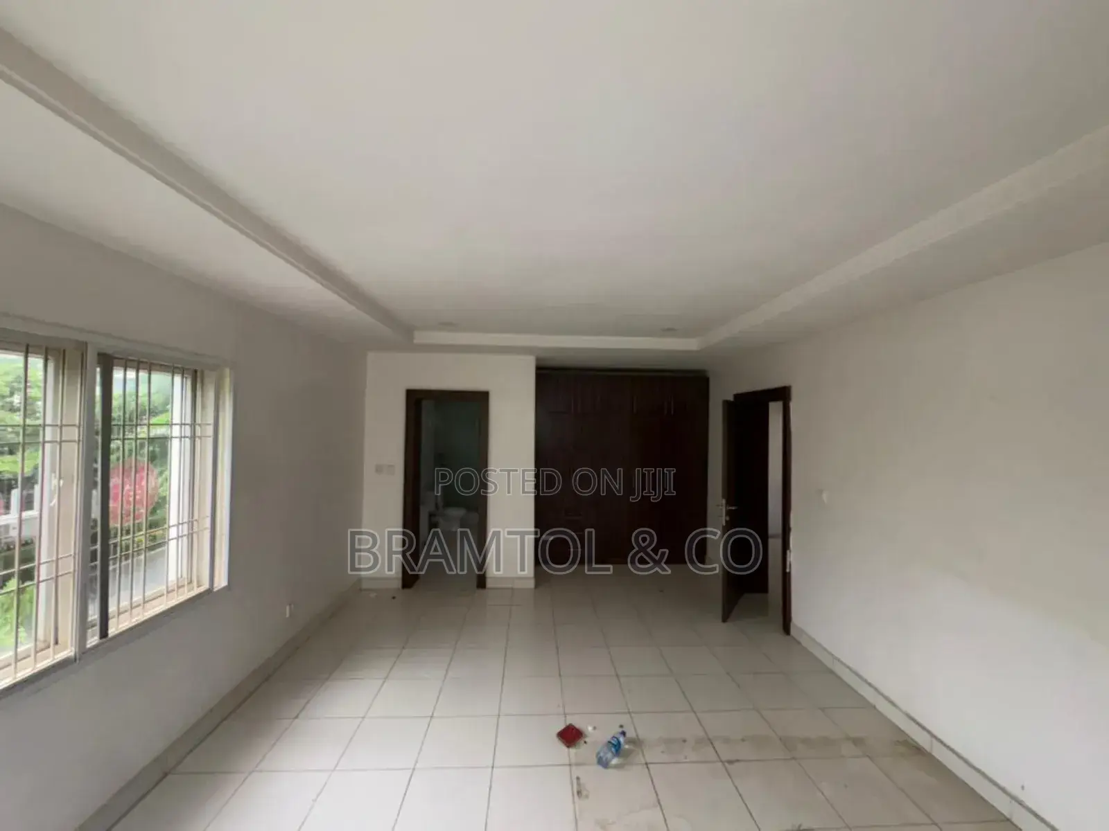 6bdrm Duplex in Apo District for rent