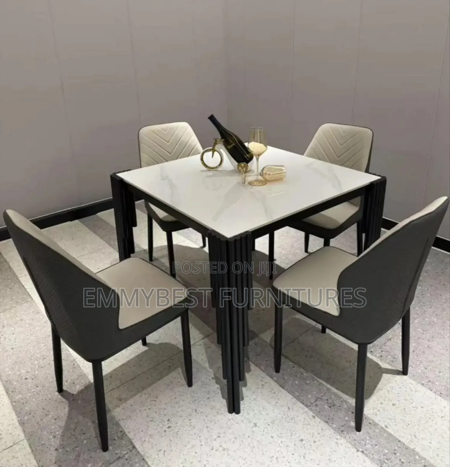 Classic Design Dinning Set