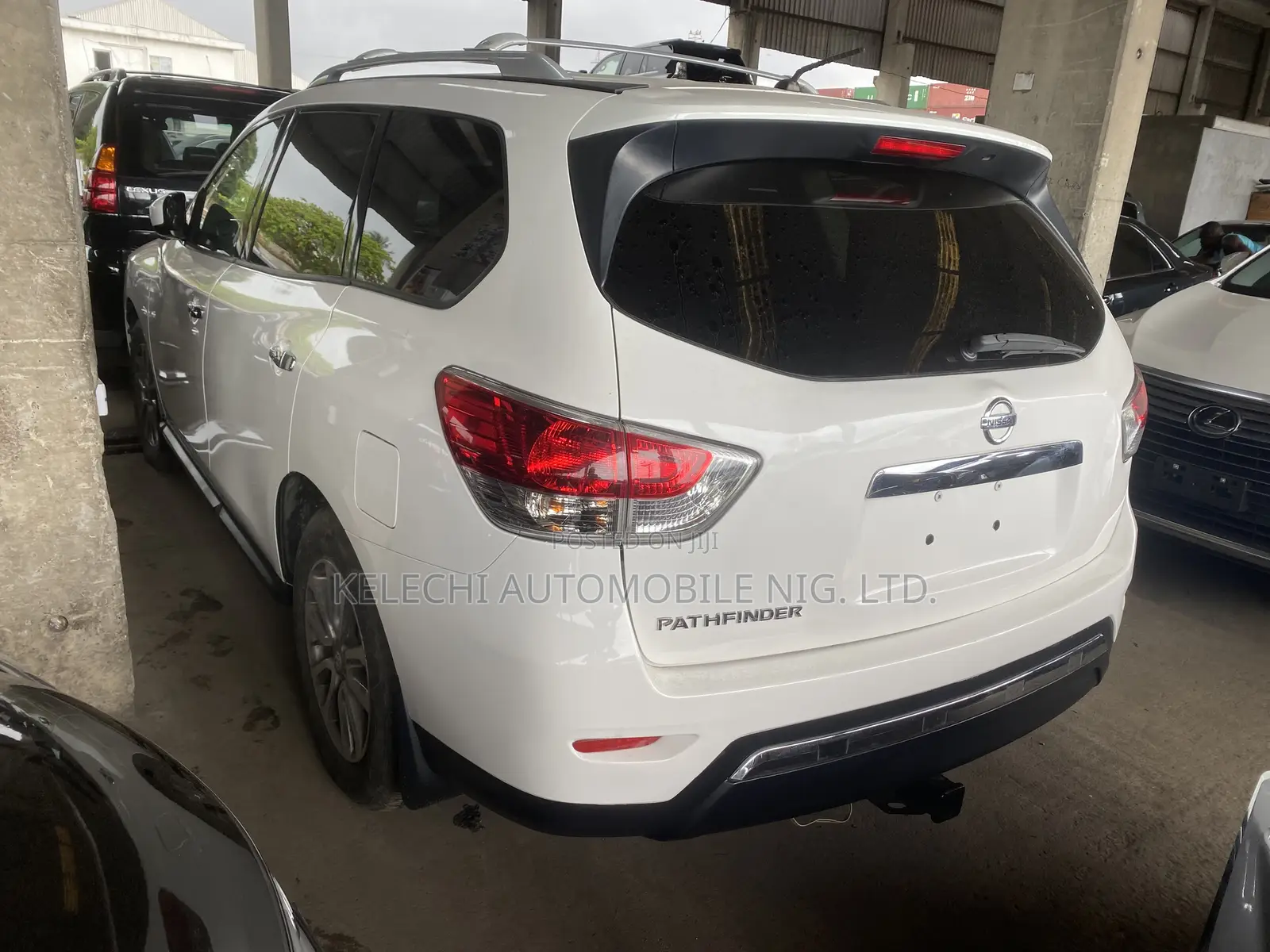 Nissan Pathfinder S 4dr SUV 4WD (3.5L 6cyl CVT) 2015 White