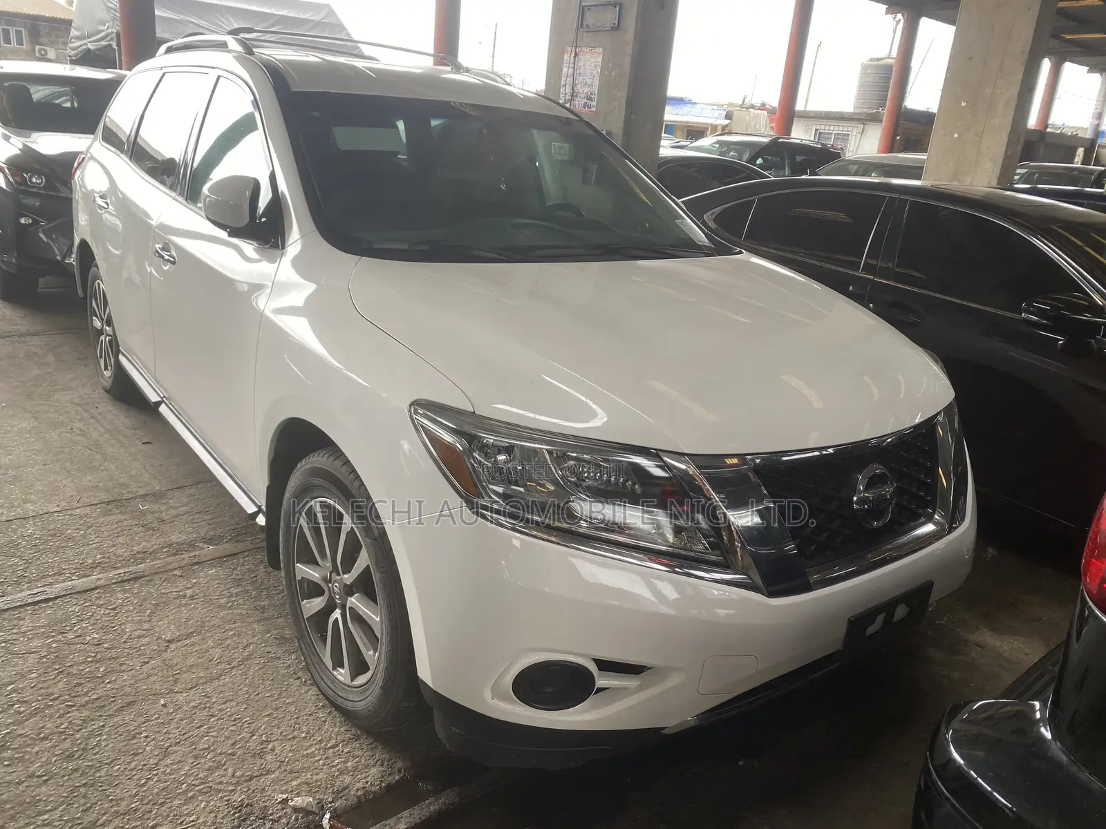 Nissan Pathfinder S 4dr SUV 4WD (3.5L 6cyl CVT) 2015 White